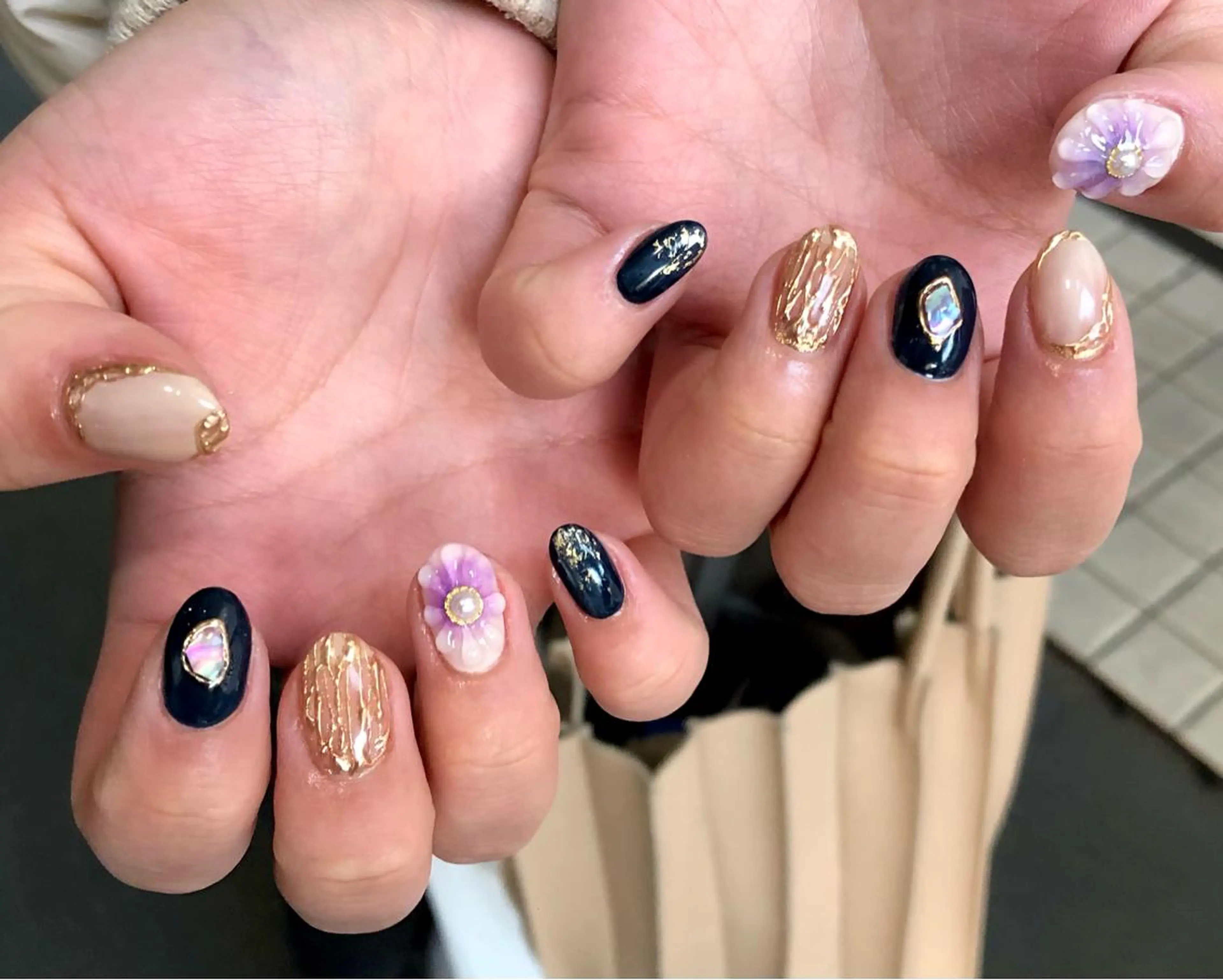 ネイル le'a moe KONAMIのネイルデザイン