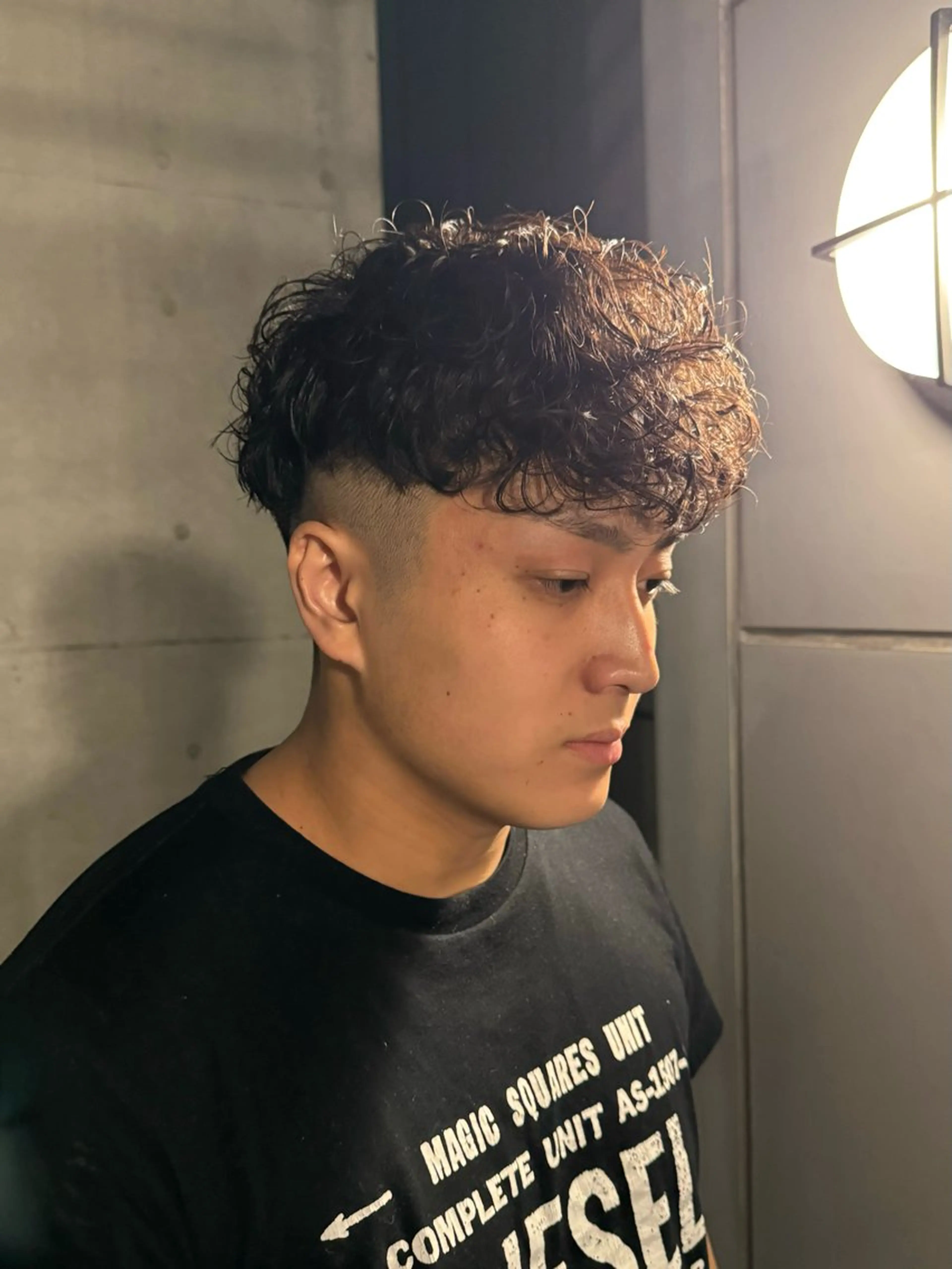 パーマ メンズ メンズパーマ スペインカール カット パーマ シャドウパーマ/ 波巻パーマYu-Kiのヘアスタイル