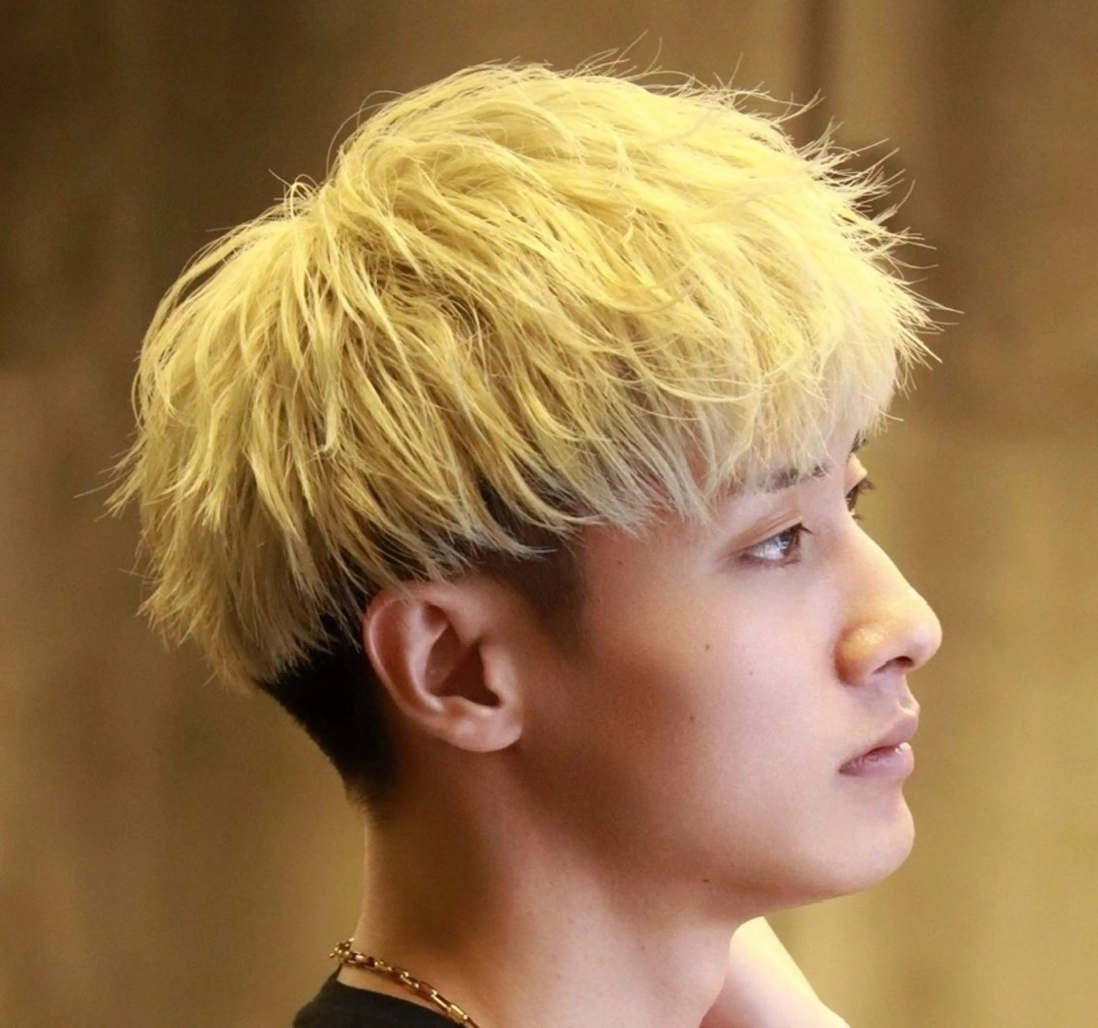 ショート カラー パーマ メンズ カット ヘアカラー パーマ メンズ特化✂️ 小枝 優生のヘアスタイル