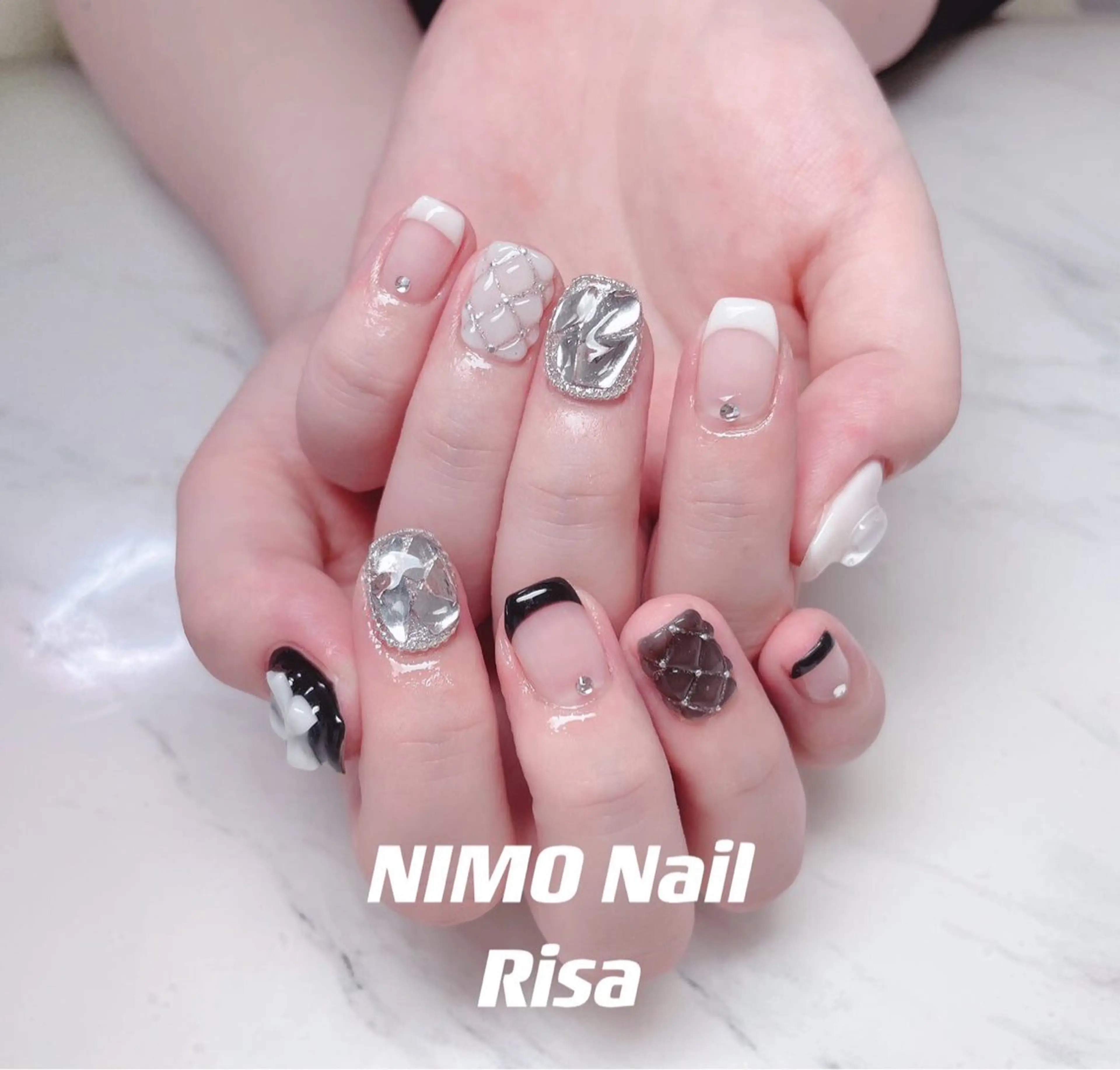 ネイル ハンドネイル RI SA☀️ リサのネイルデザイン