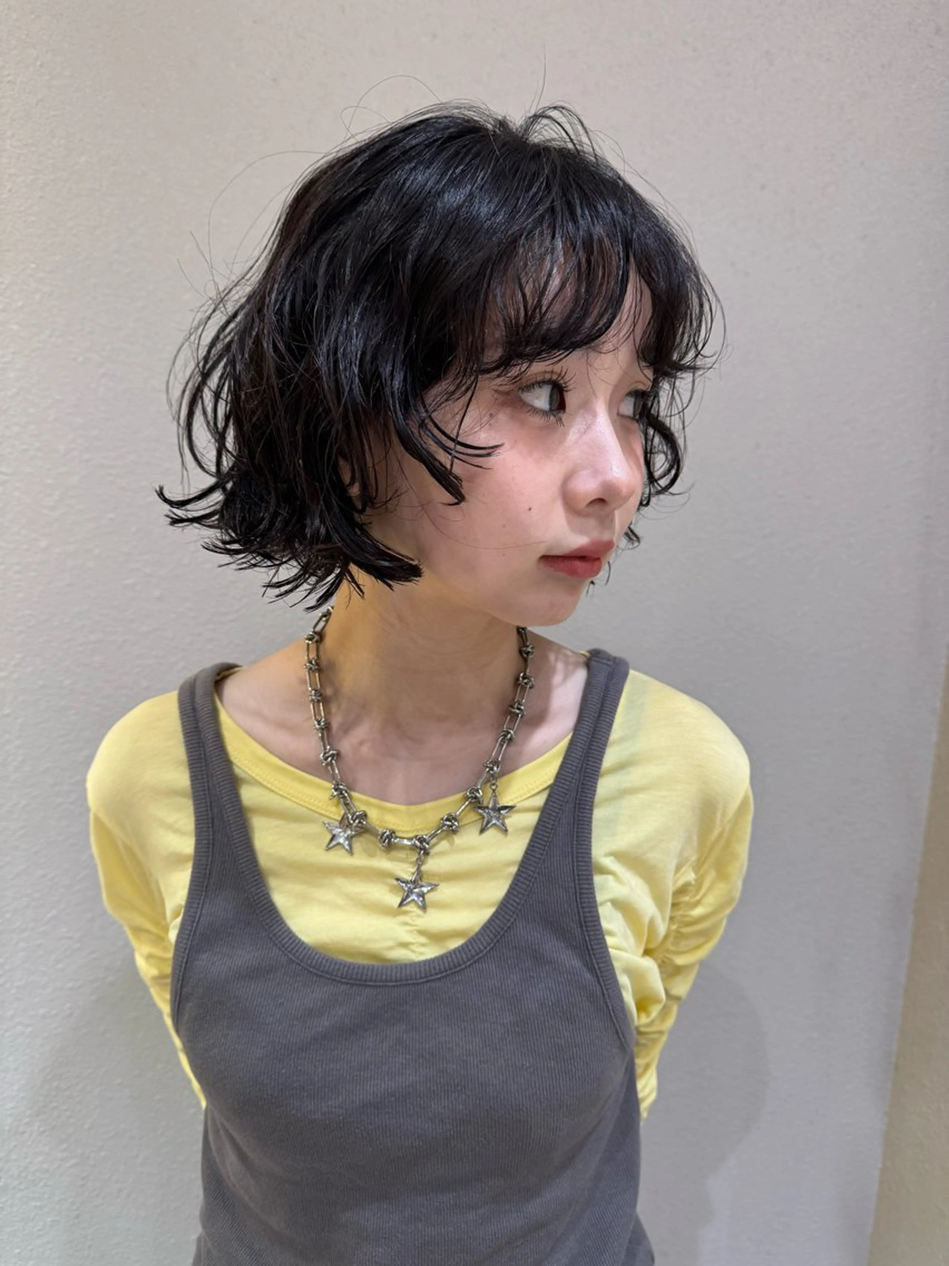 ミディアム カット パーマ 🩵縮毛矯正・ボブ 岩原朋也🩵のヘアスタイル