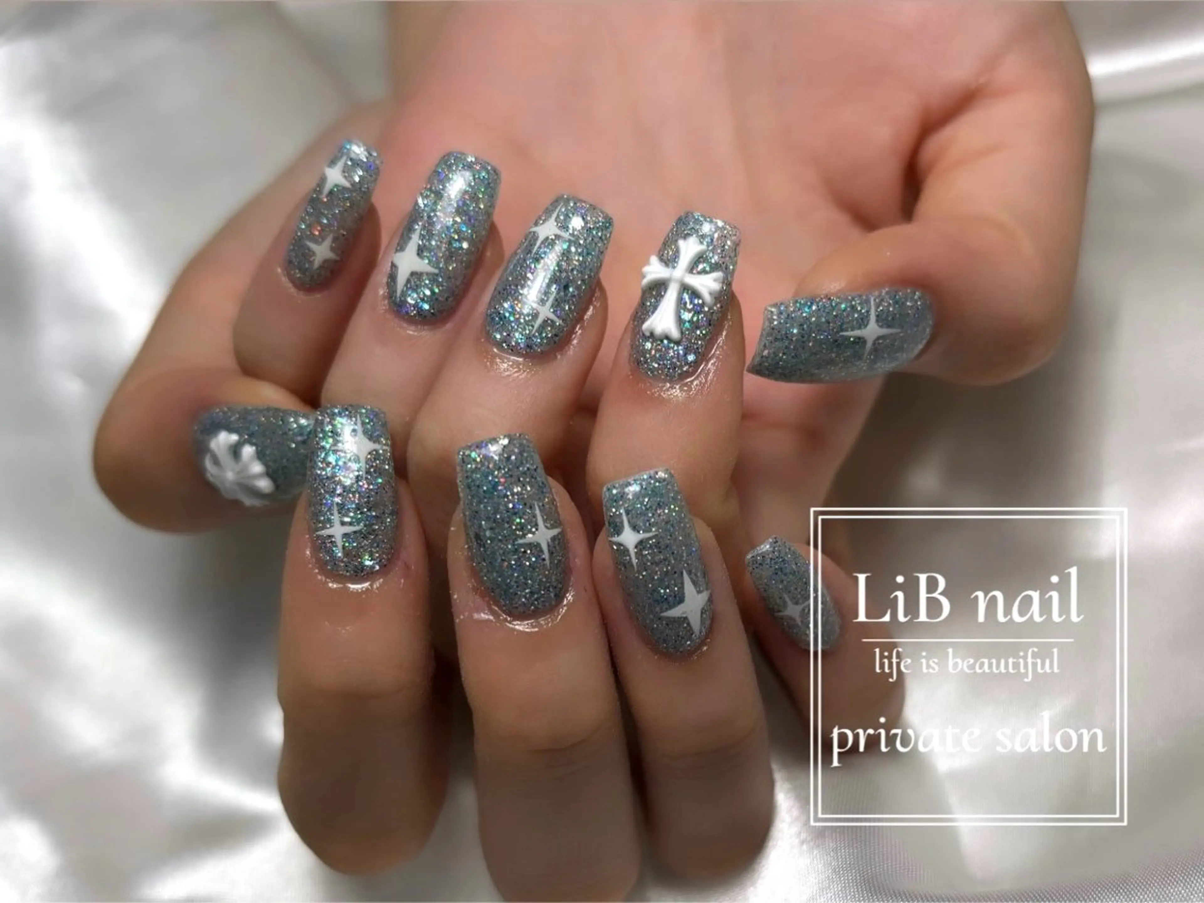 ネイル ハンドネイル LiB nailのネイルデザイン