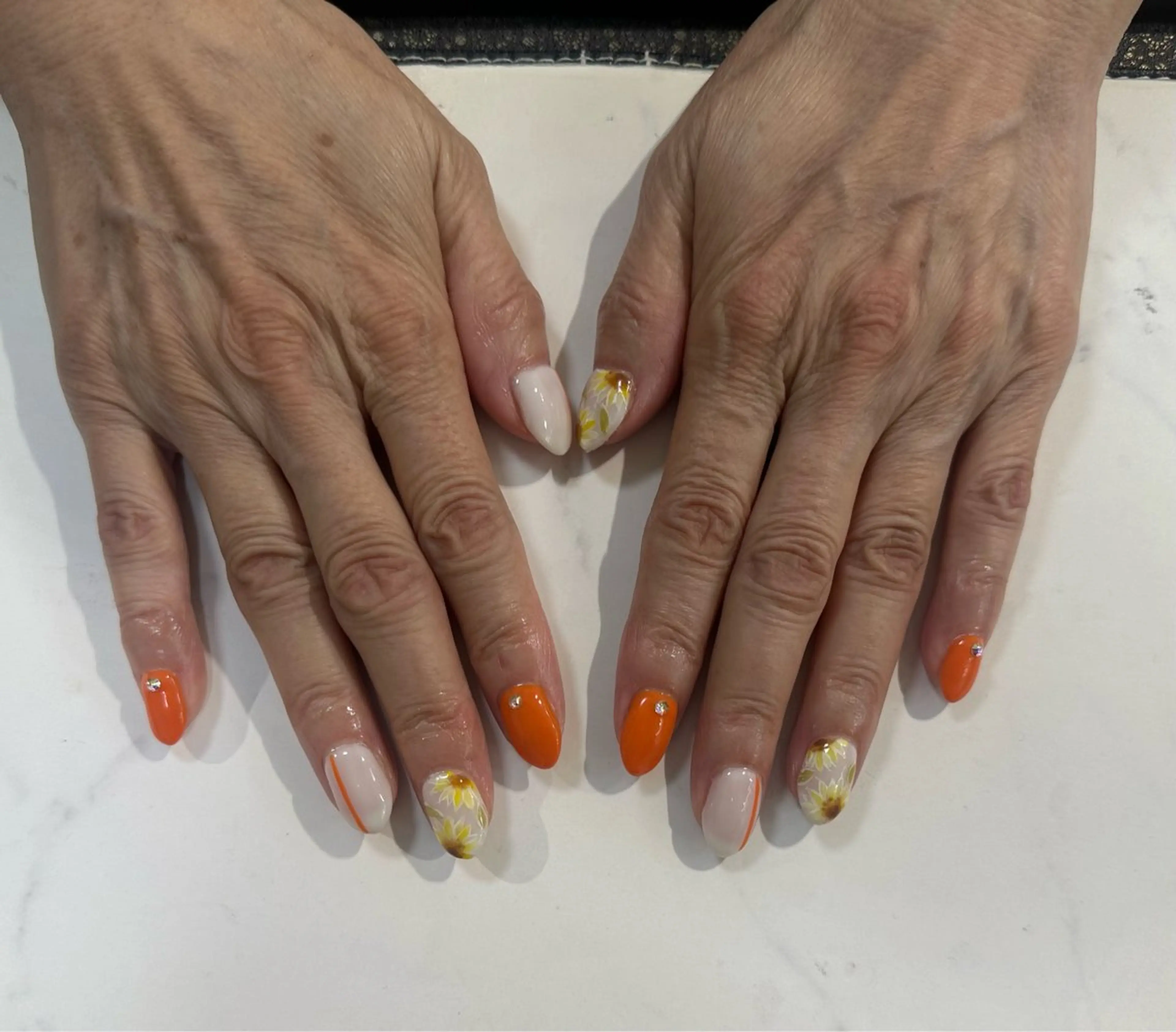 ネイル ハンドネイル LaViena姫路所属・e_nail 〜本格ケア〜のネイルデザイン