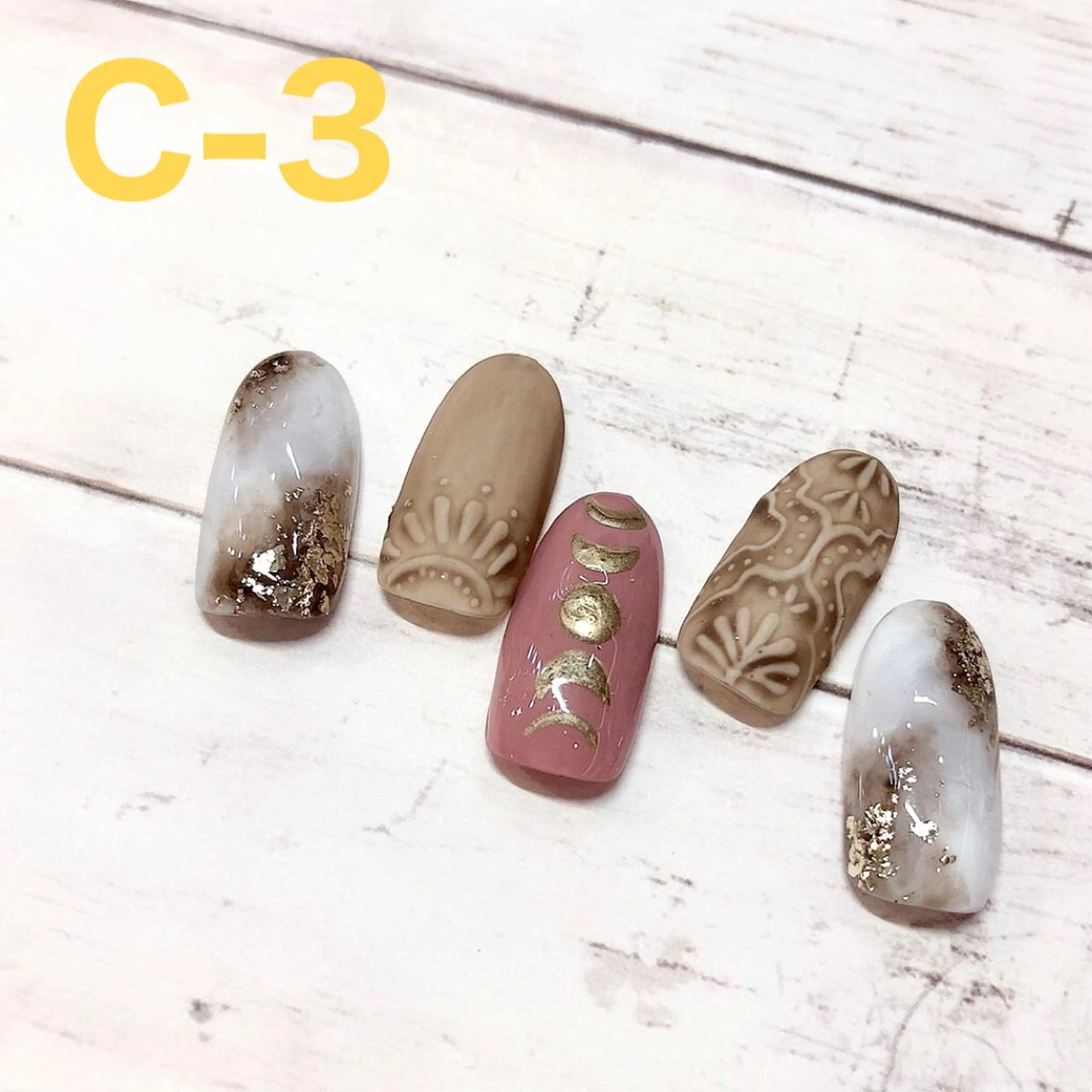 ネイル Richelle eyelash&nail 横浜店所属・二宮 はなのネイルデザイン