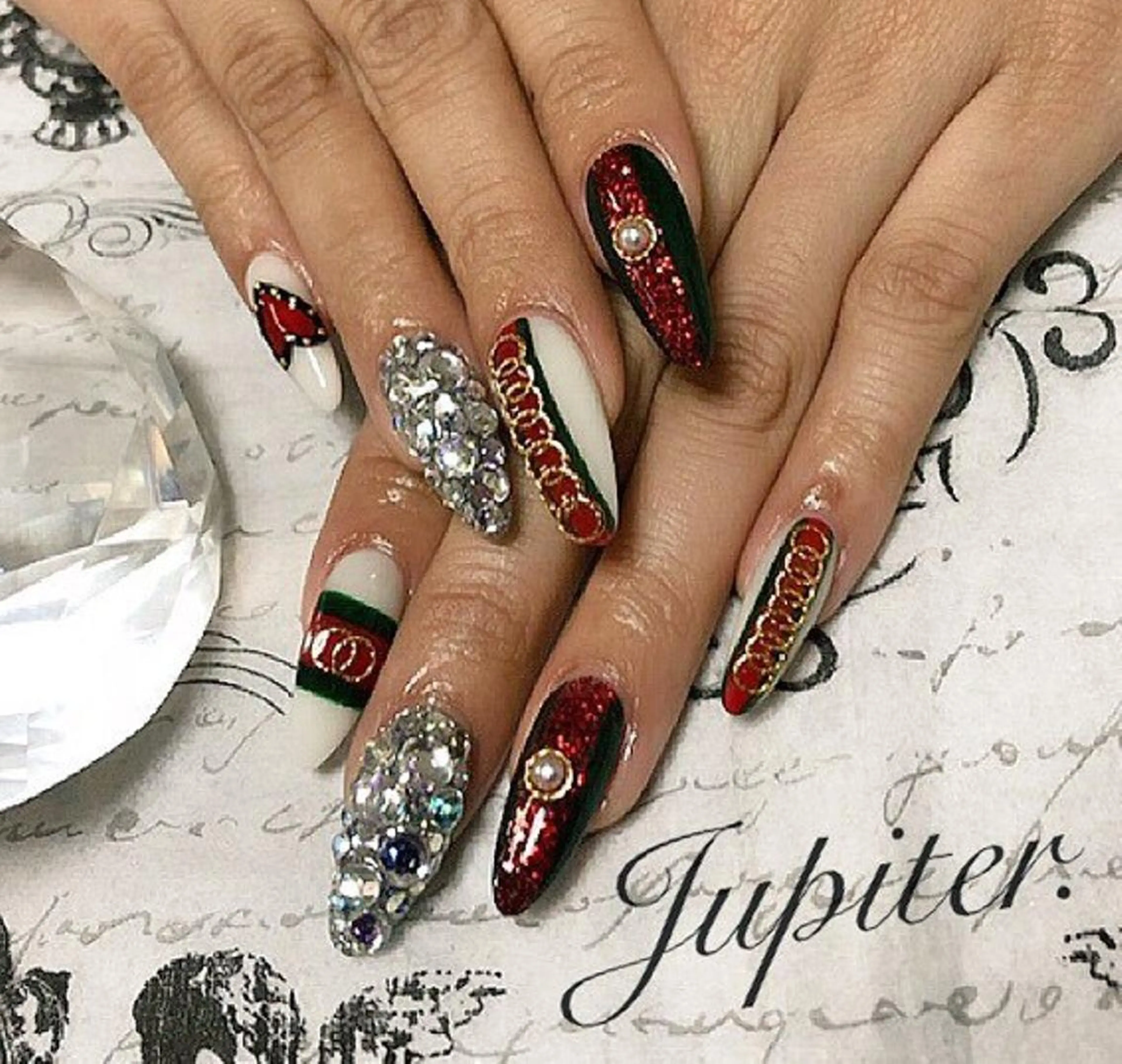 ネイル PrivateSalon Jupiter所属・Jupiter .のネイルデザイン