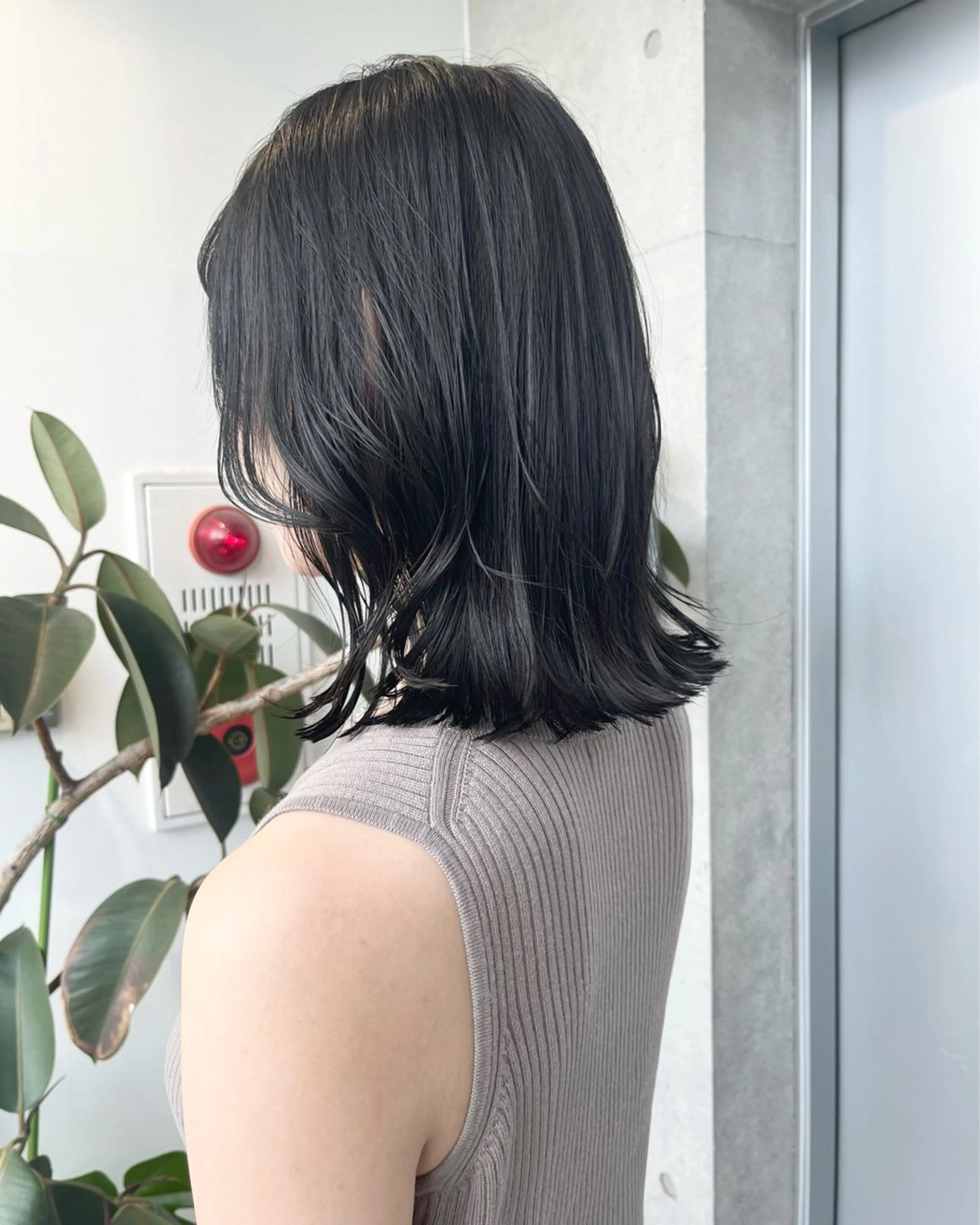 セミロング カラー パーマ ヘアアレンジ 透明感/オリーブ/ グレージュ/YUKAのヘアスタイル