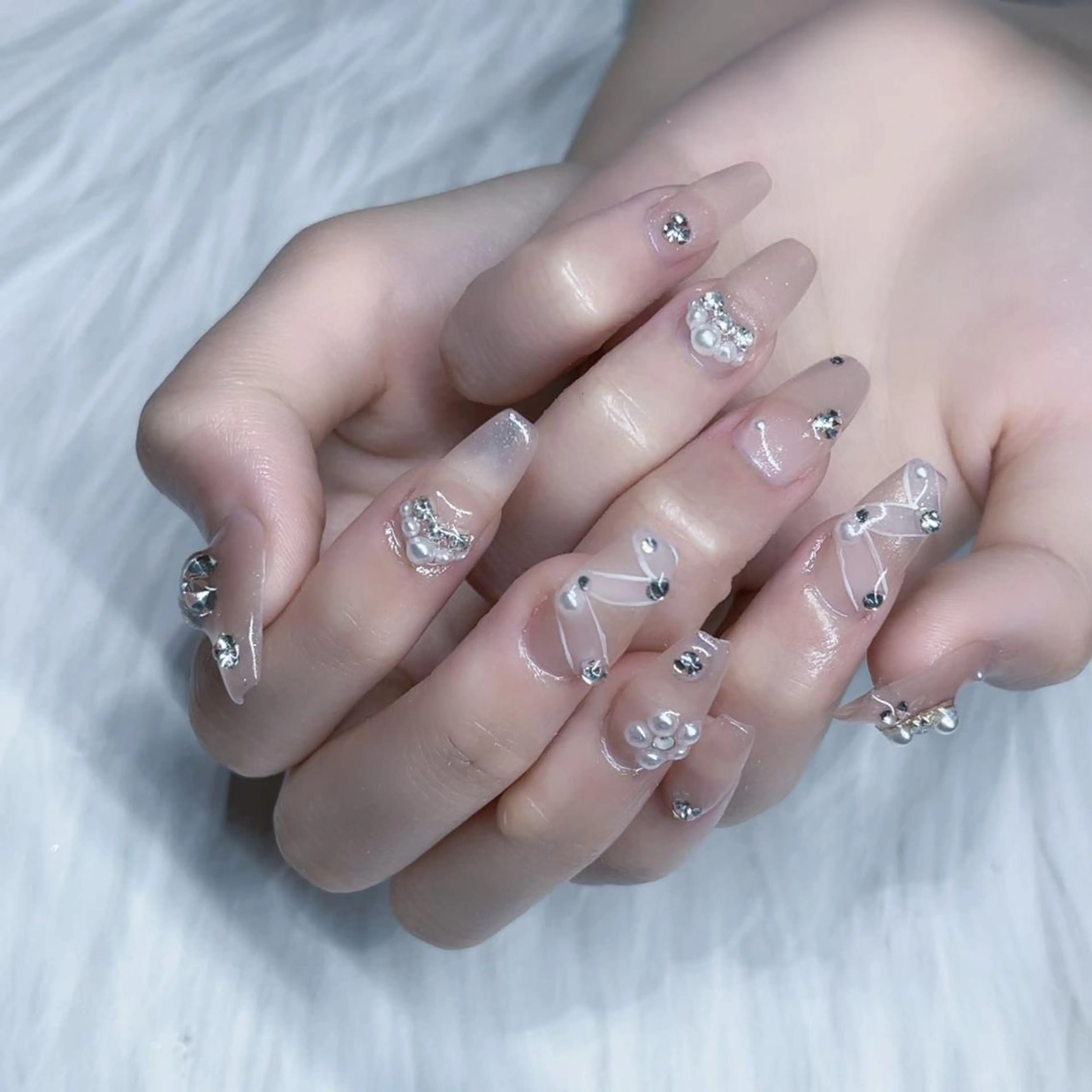 ネイル ネイルチップ Queen's ゆなのネイルデザイン