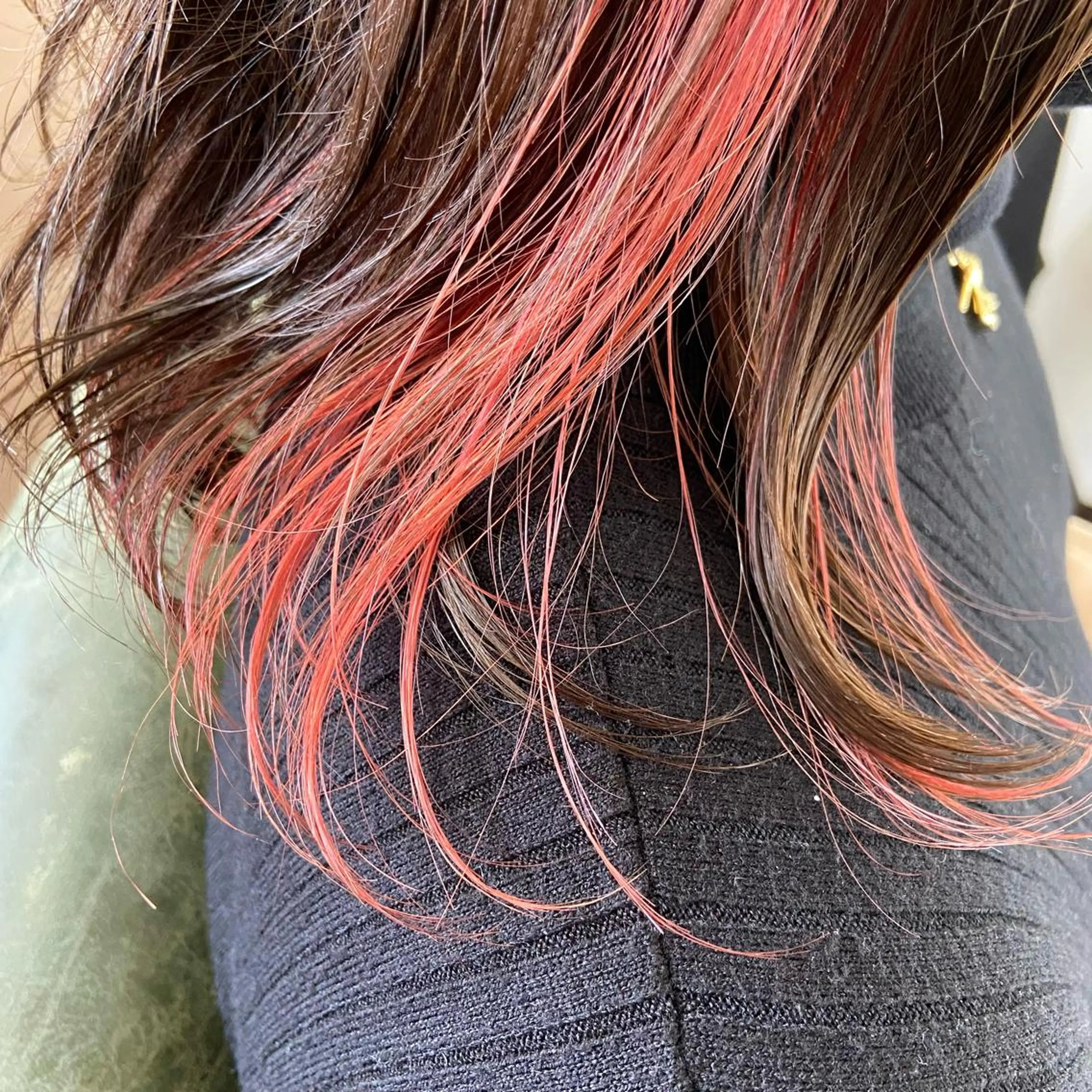 ミディアム カラー アッシュ ピンクカラー カット ヘアカラー インナーカラー指名 No.1菊池柊真のヘアスタイル