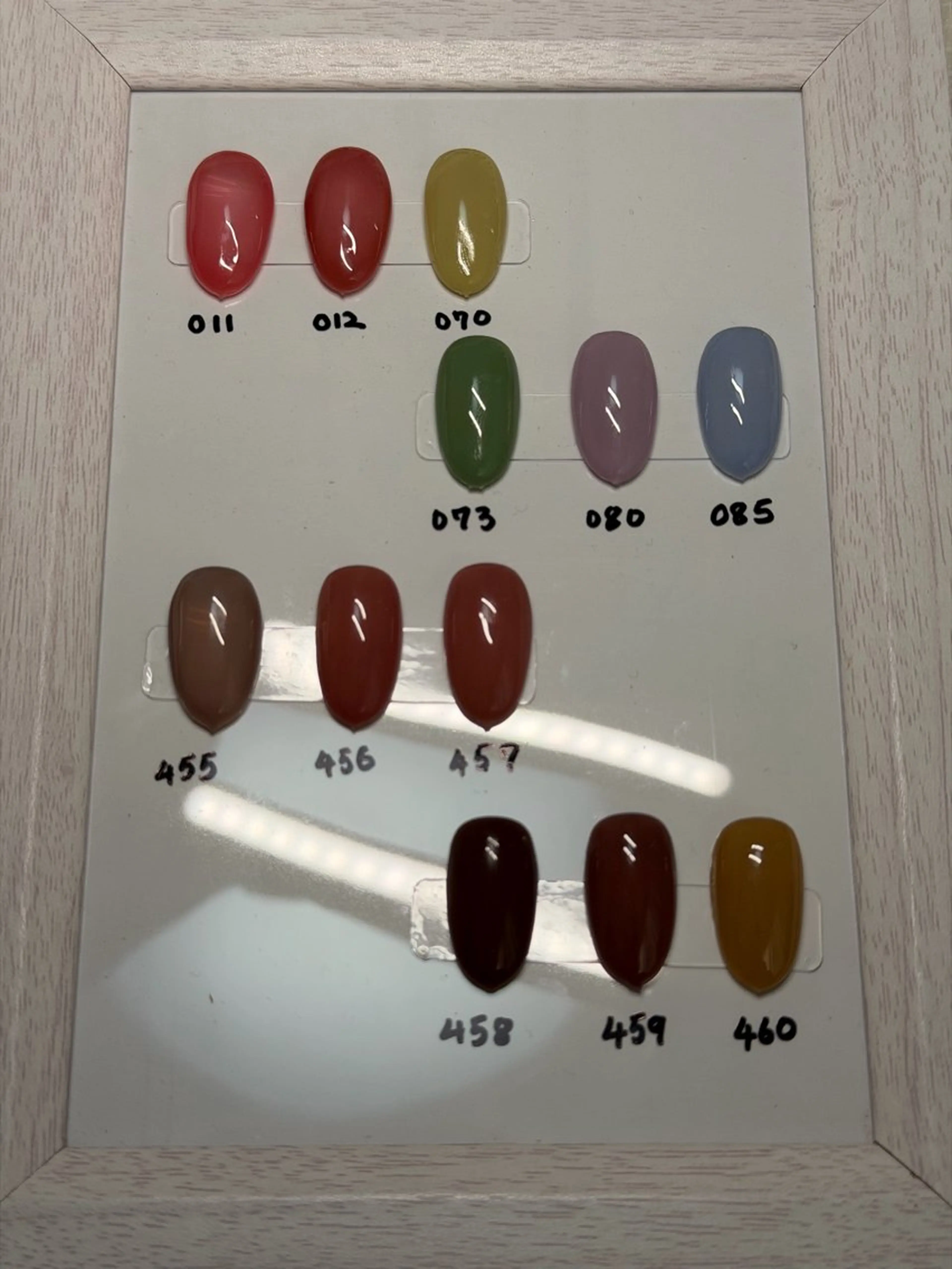 ネイル Tinails所属・Tinails (ティナネイル)のネイルデザイン