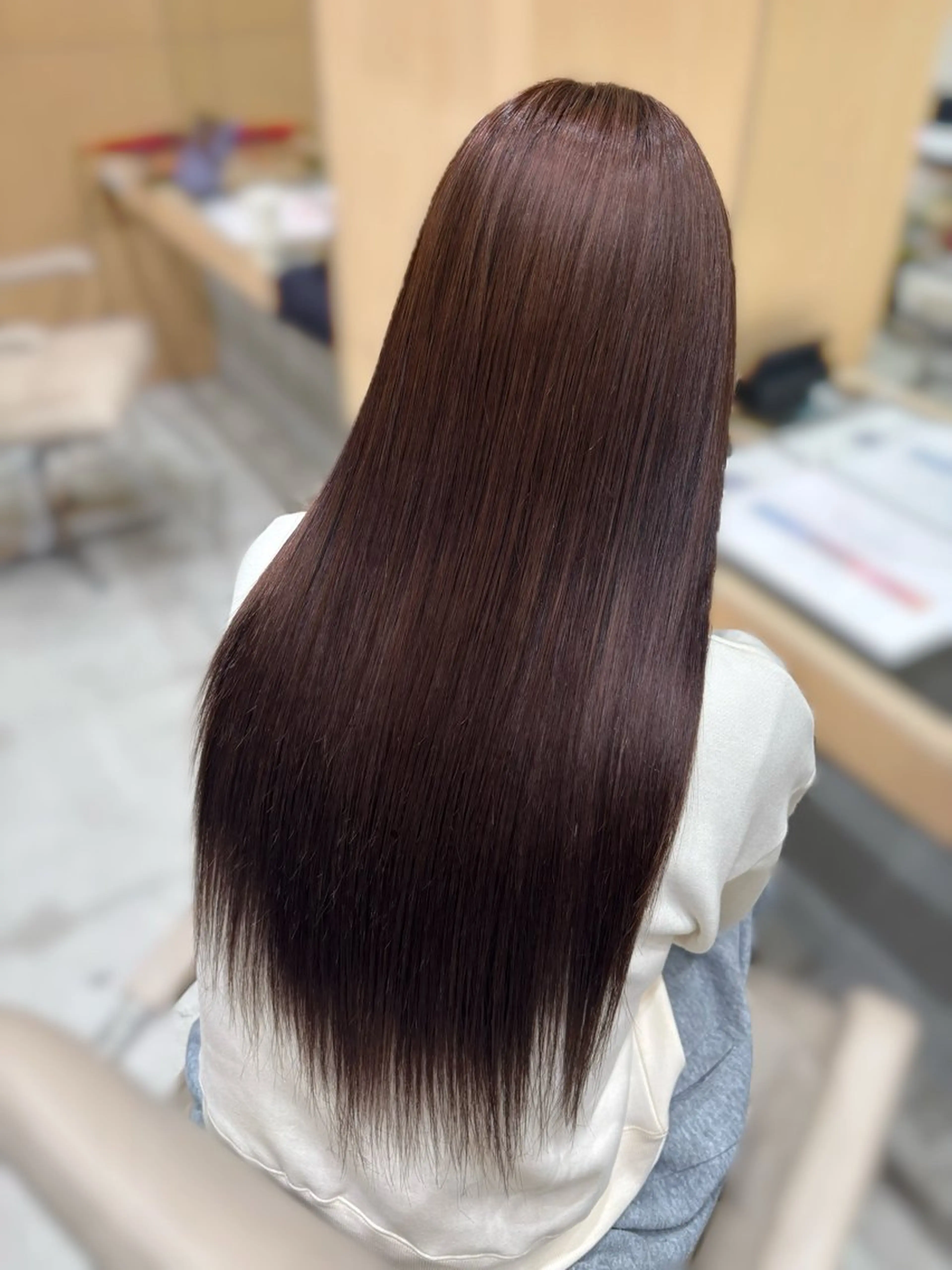 ロング ヘアカラー 吉澤 愛心のヘアスタイル