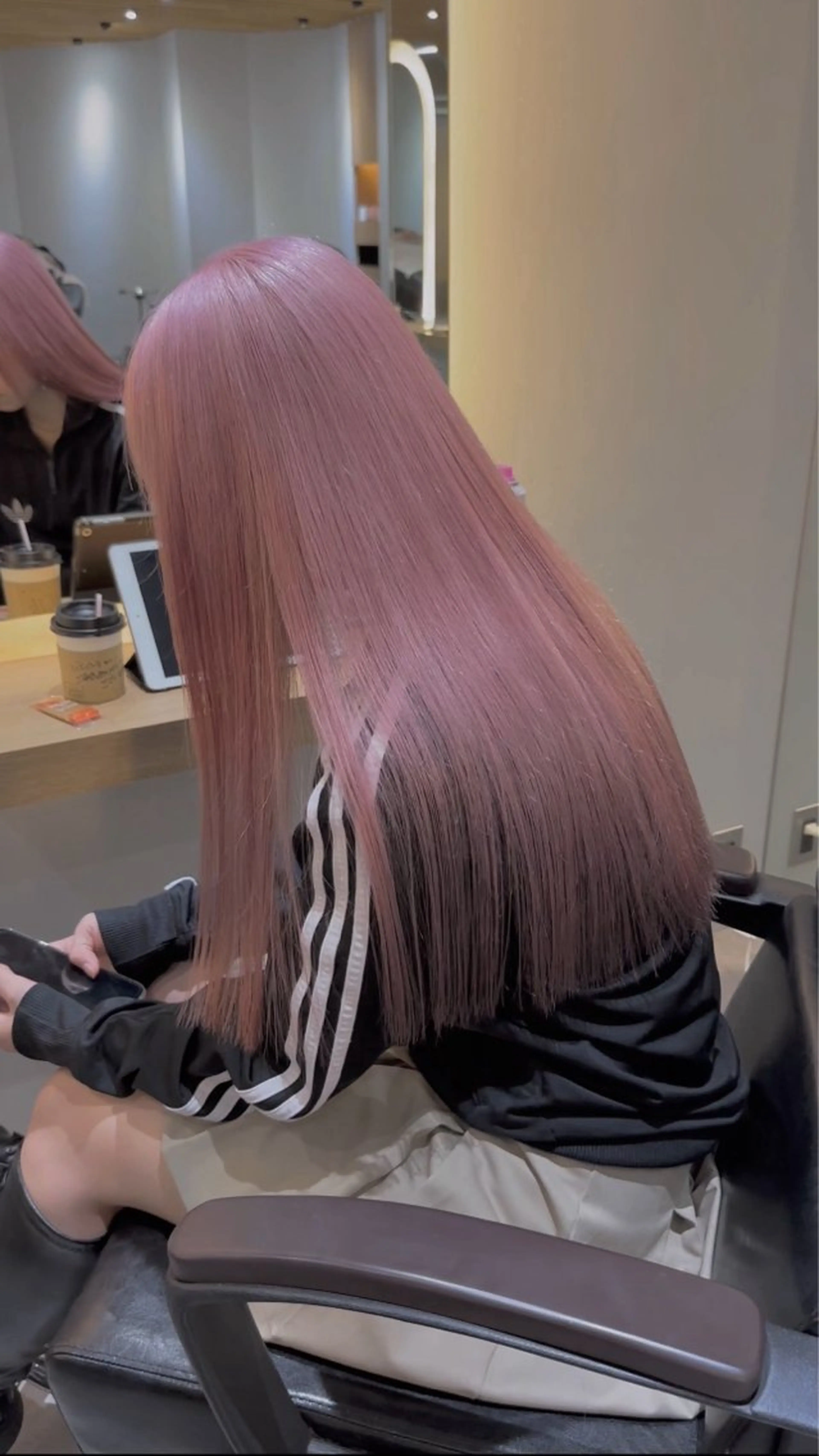 ロング カラー ブリーチ ケアブリーチ デザインカラー ヘアカラー トリートメント レイヤーカット/ ブリーチカラー/雅人のヘアスタイル