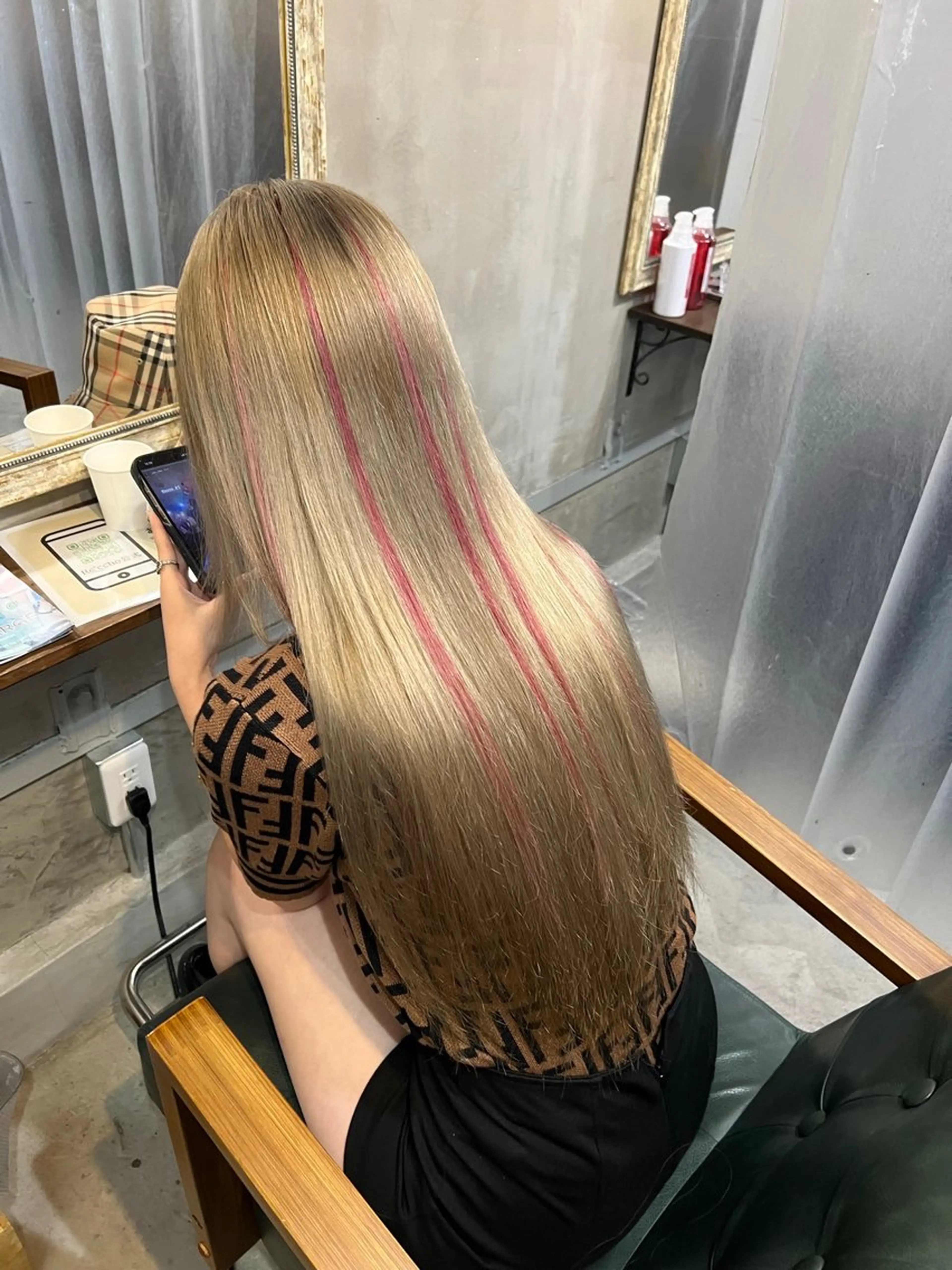 ロング カラー プルエクステ ブリーチ ダブルカラー エクステ 髪質改善 RE'ECHO所属・プルエクステ リエコー　Ryoyaのヘアスタイル