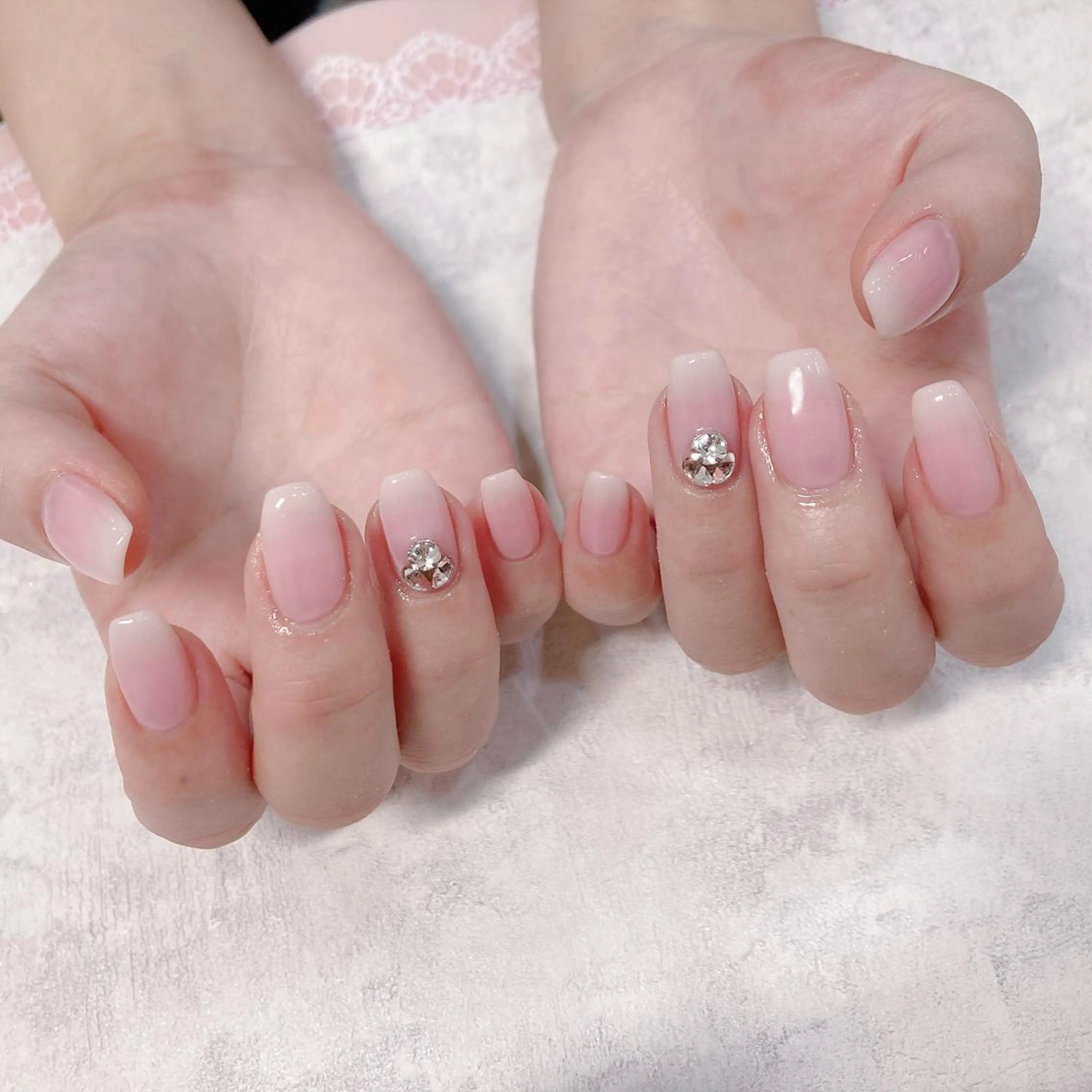 ネイル バニーアイズ　ネイル ニューオータニ博多店のネイルデザイン