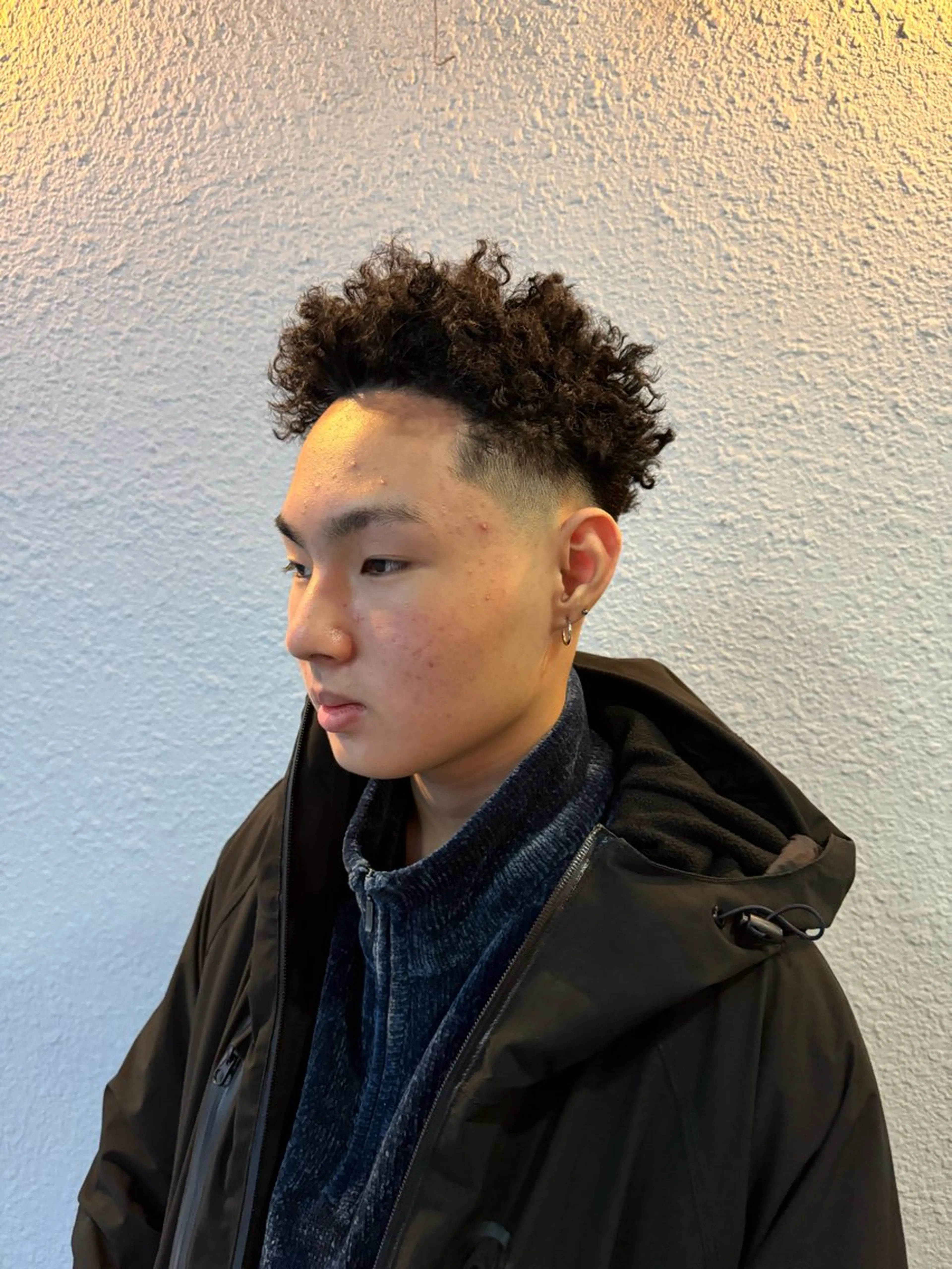 ショート パーマ メンズ メンズパーマ スキンフェード/パー マ/須田陸斗のヘアスタイル