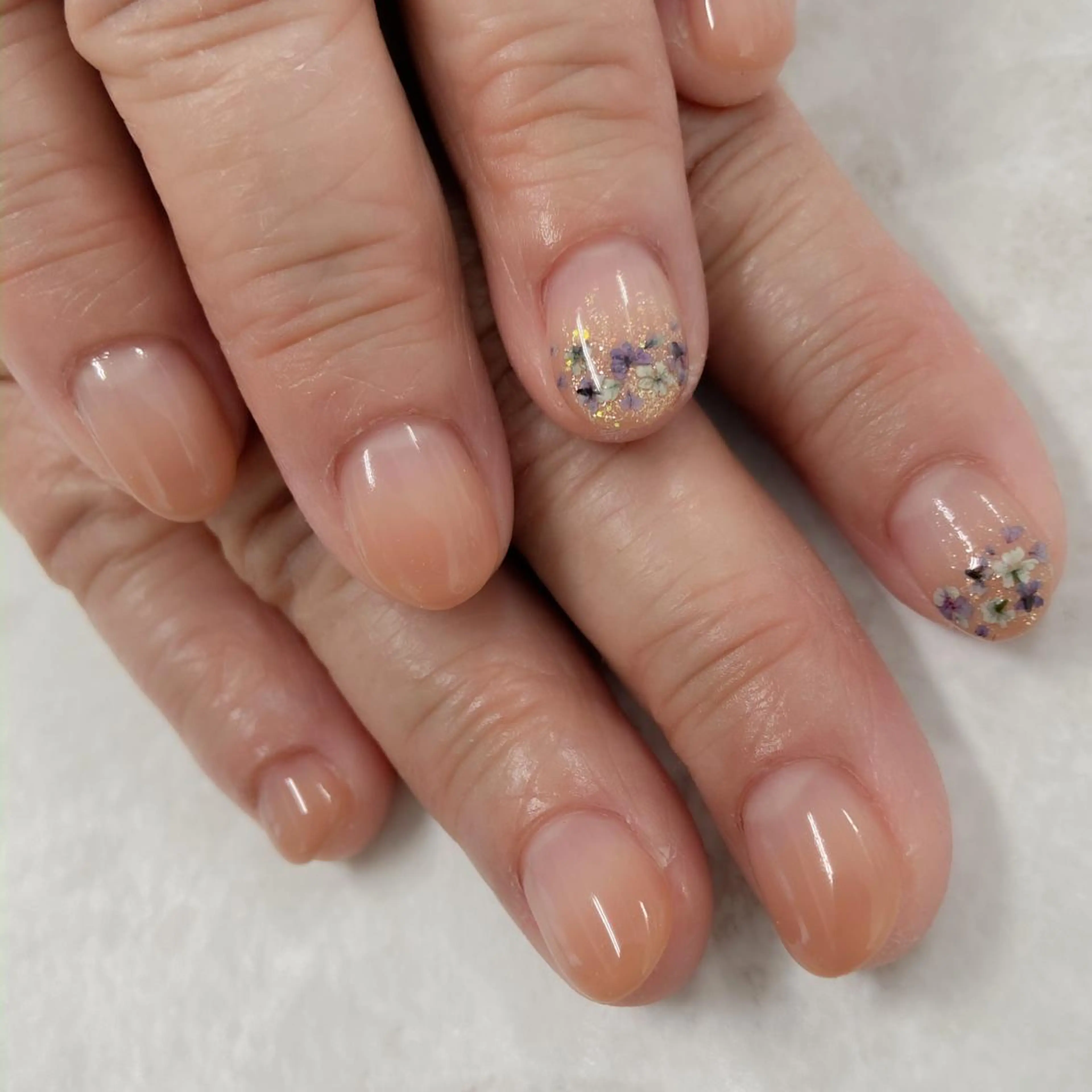 ネイル 黒沢 直子のネイルデザイン