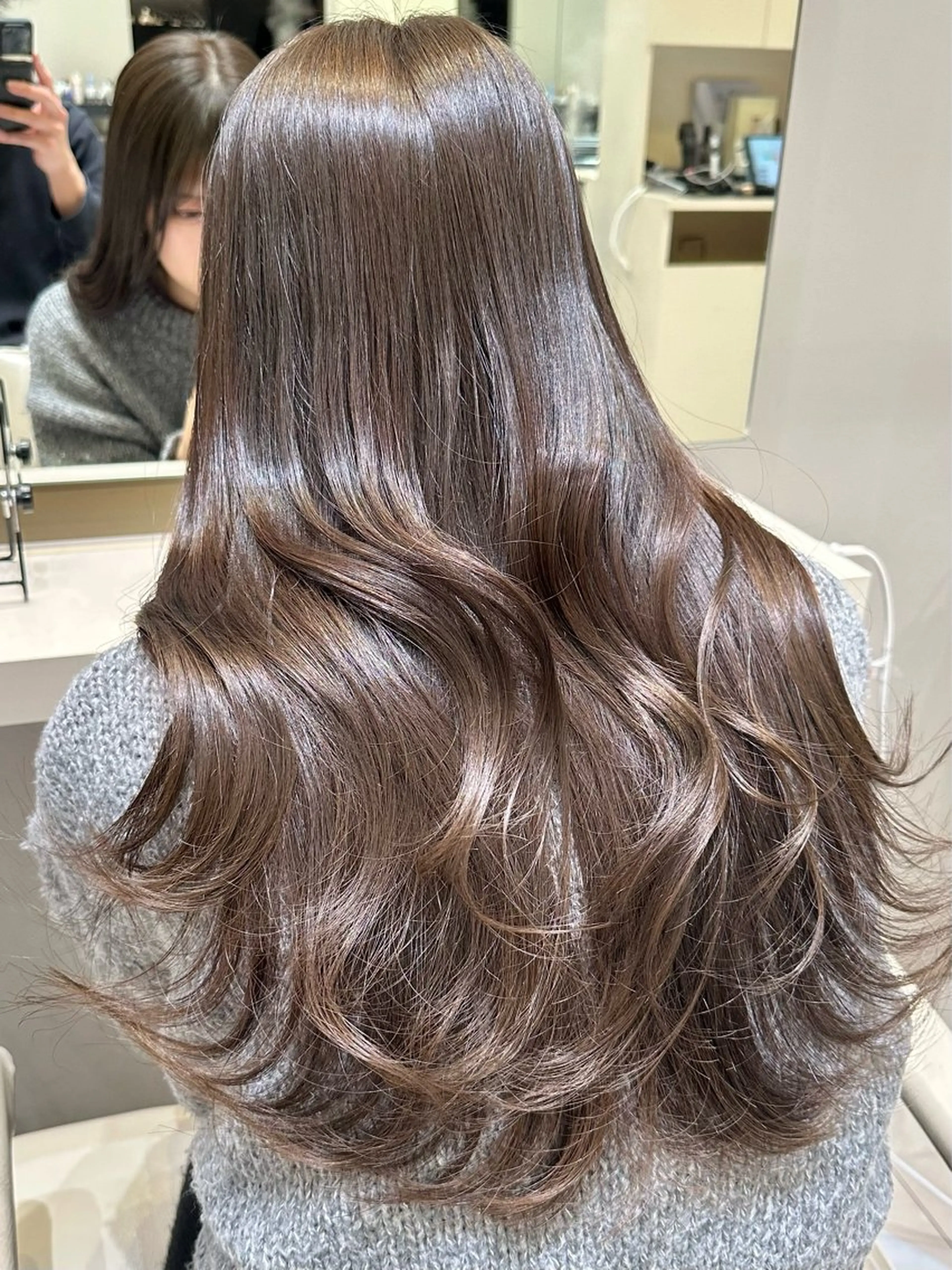 ロング ロングレイヤー レイヤーカット ロング 西宮ガーデンズ k-two土田陸登のヘアスタイル