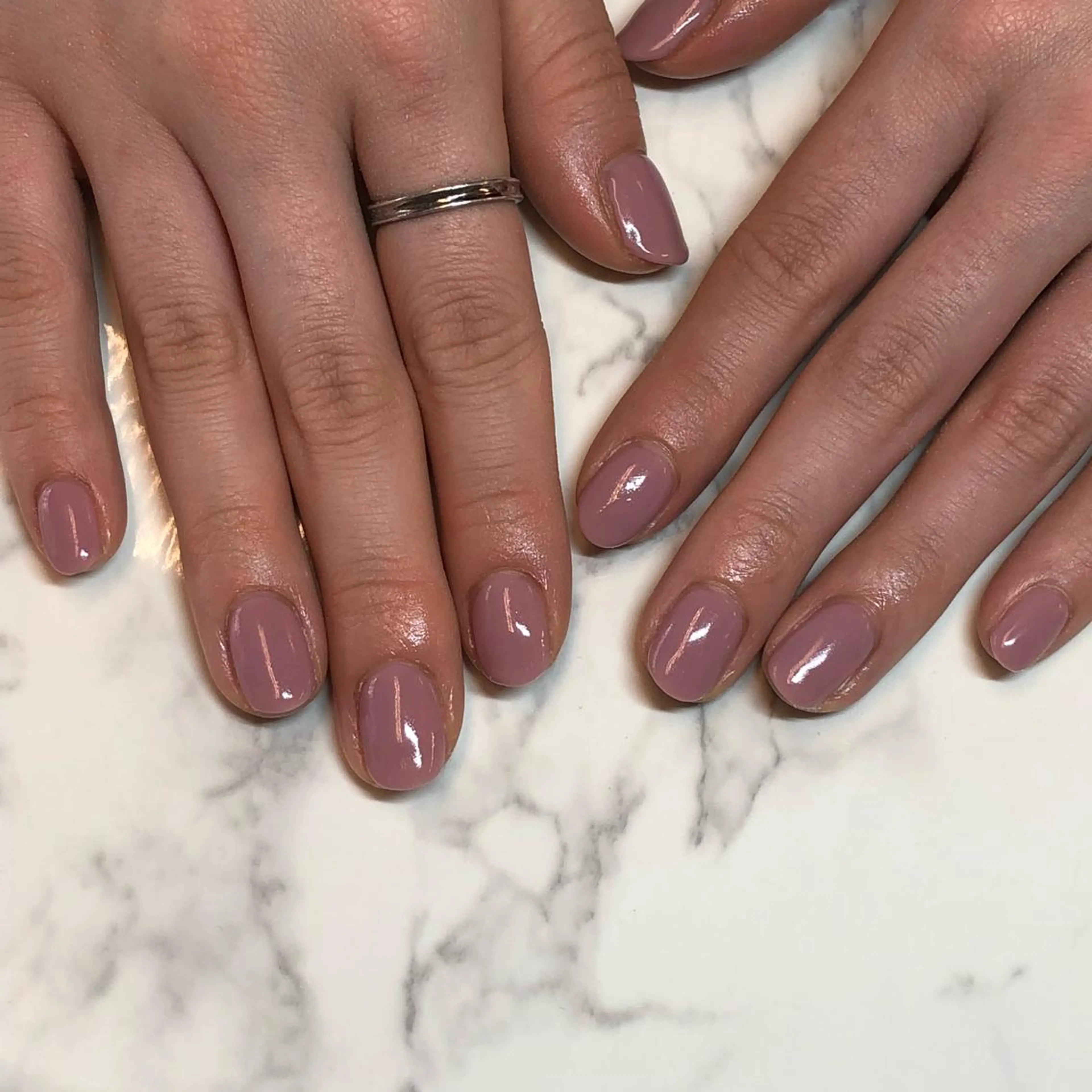 ネイル ワンカラーネイル KIREIE NAILSのネイルデザイン