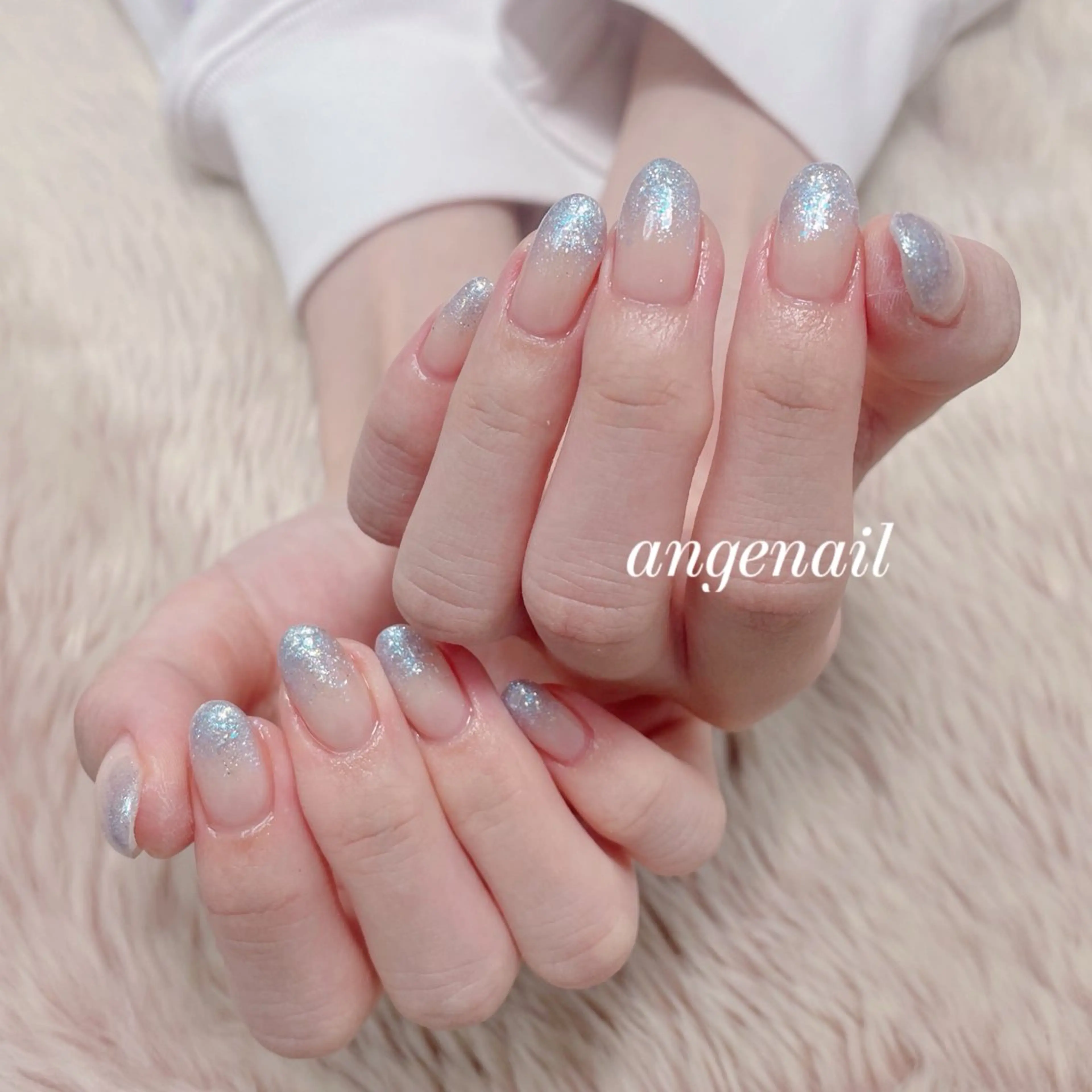 ネイル ハンドネイル オーナーネイリスト MAKIのネイルデザイン