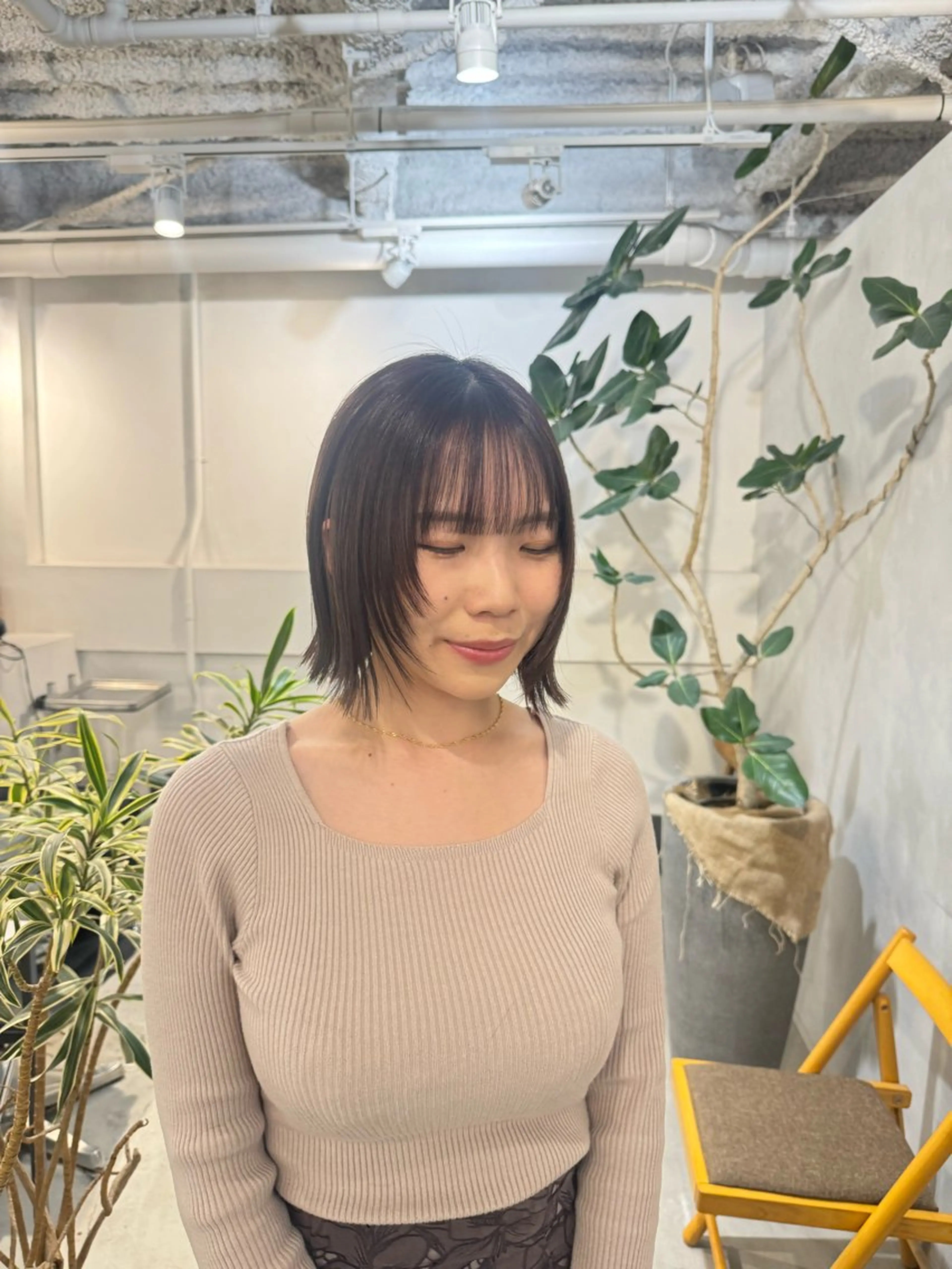 セミロング カット ヘアカラー トリートメント 顔周りcut・ご相談 =新宿しずく🇰🇷のヘアスタイル