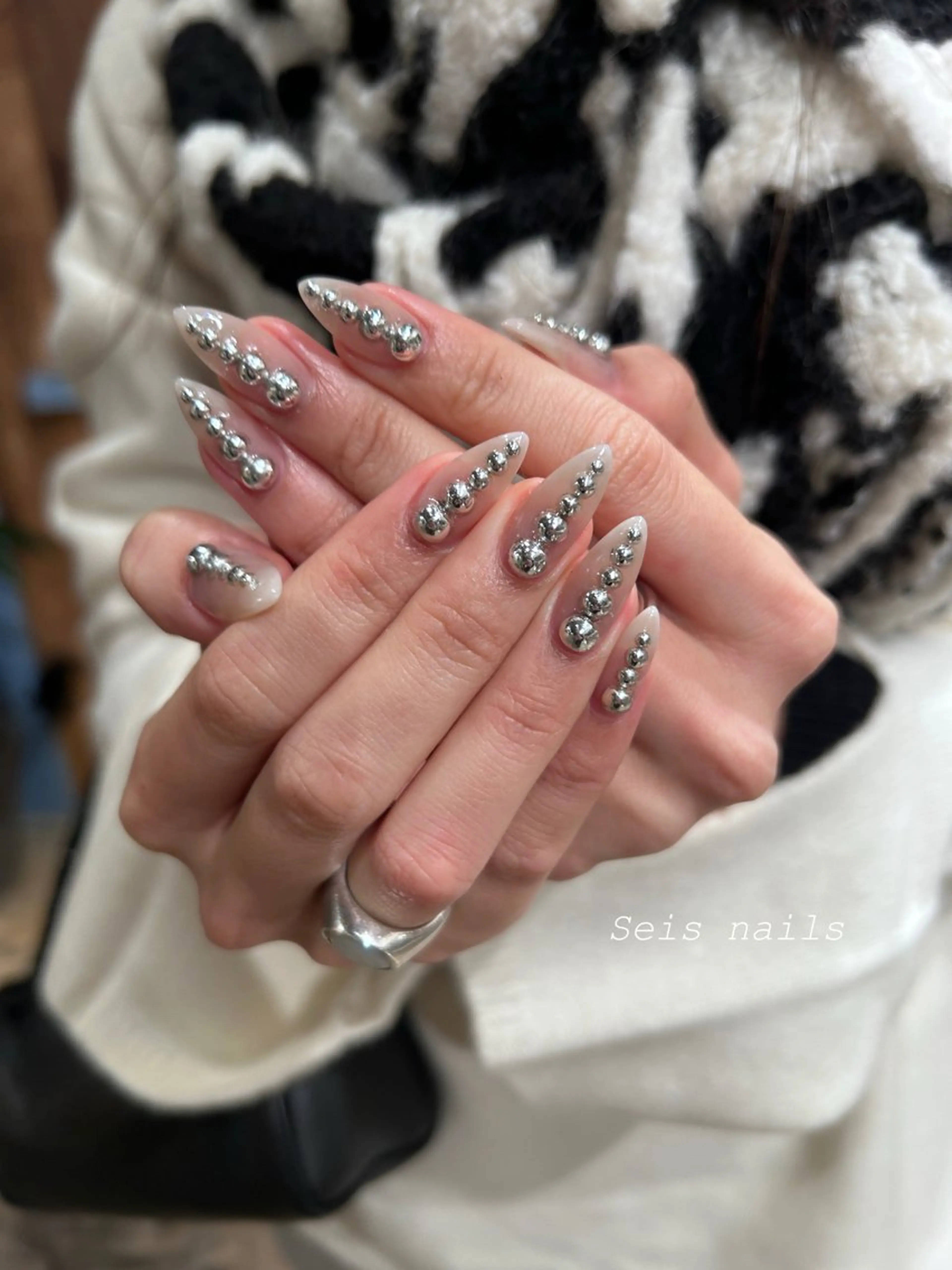 ネイル ハンドネイル Seis Shihoのネイルデザイン