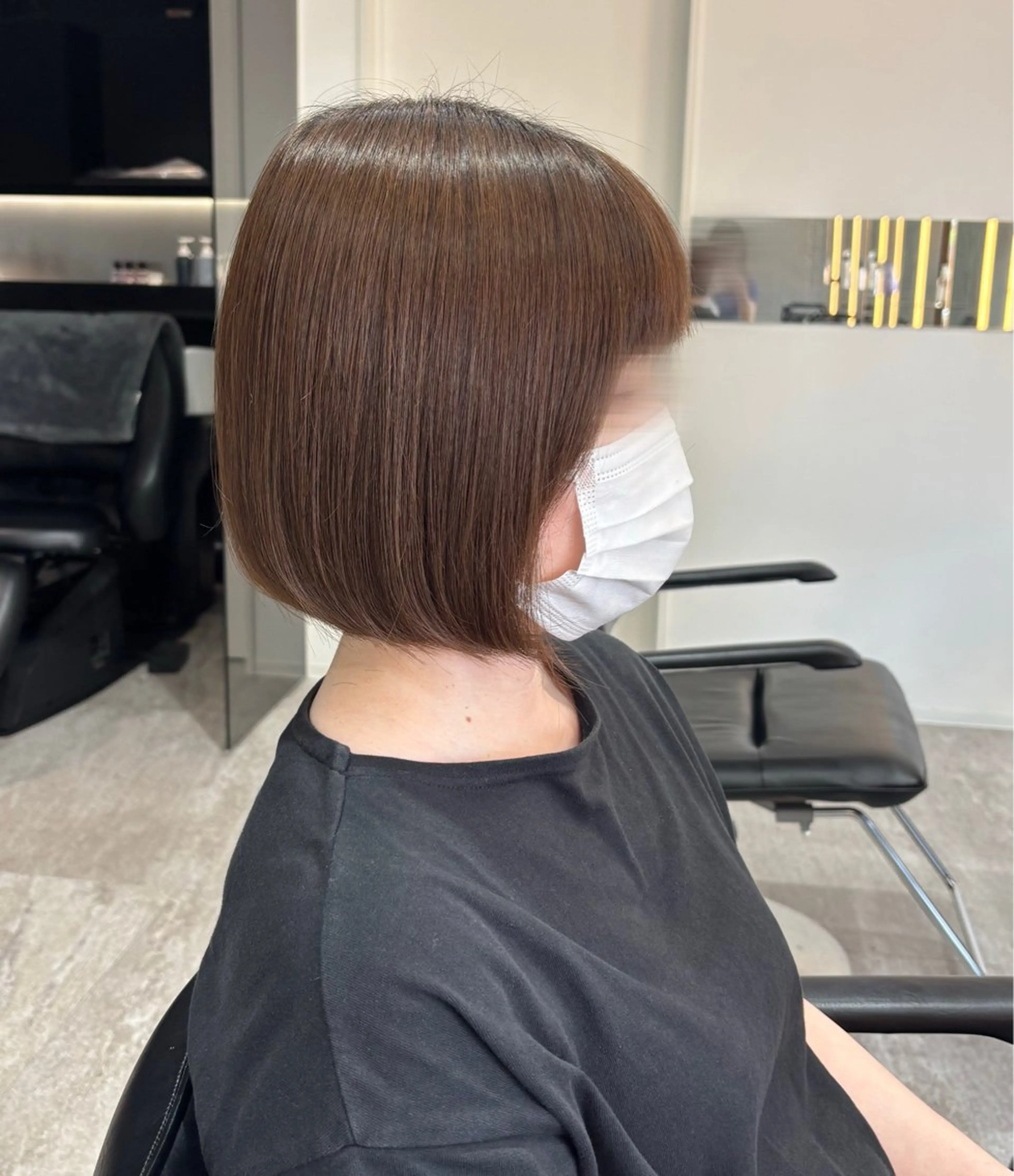 ショート ボブ ハイトーン/レイヤー 艶カラー🎀まおのヘアスタイル