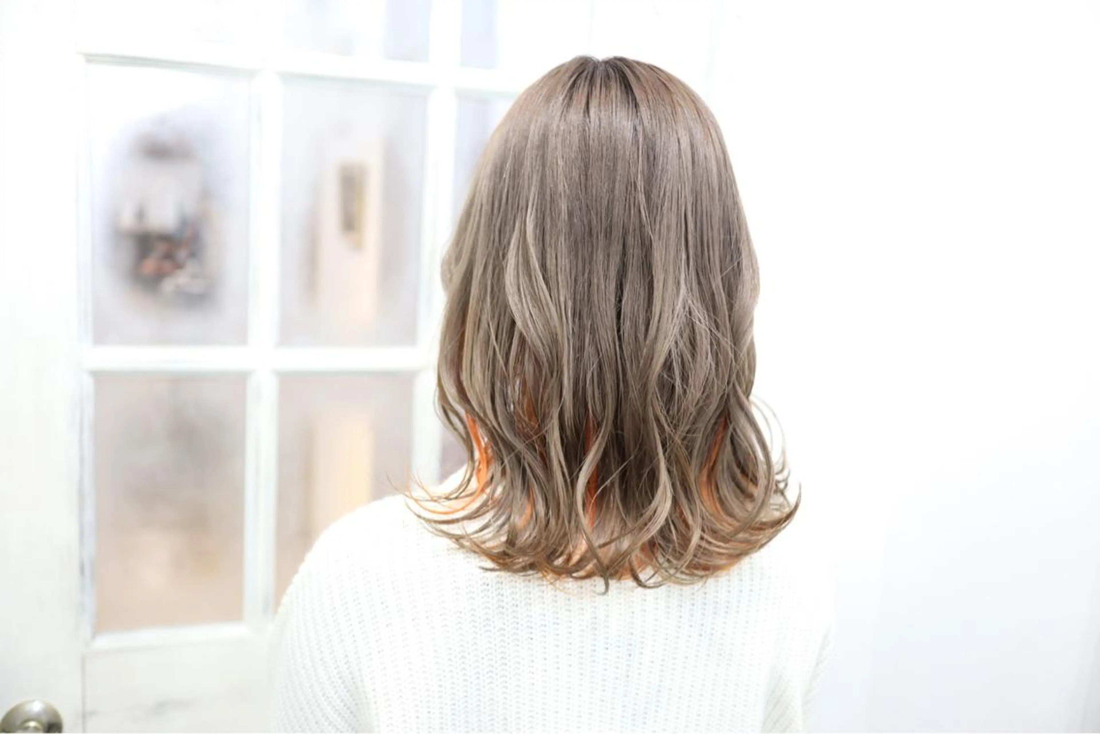 セミロング カラー アディクシーカラー ベージュカラー ブリーチ ケアブリーチ ダブルカラー ヘアカラー トリートメント ✨池袋ブリーチ特化 Hibiki✨のヘアスタイル