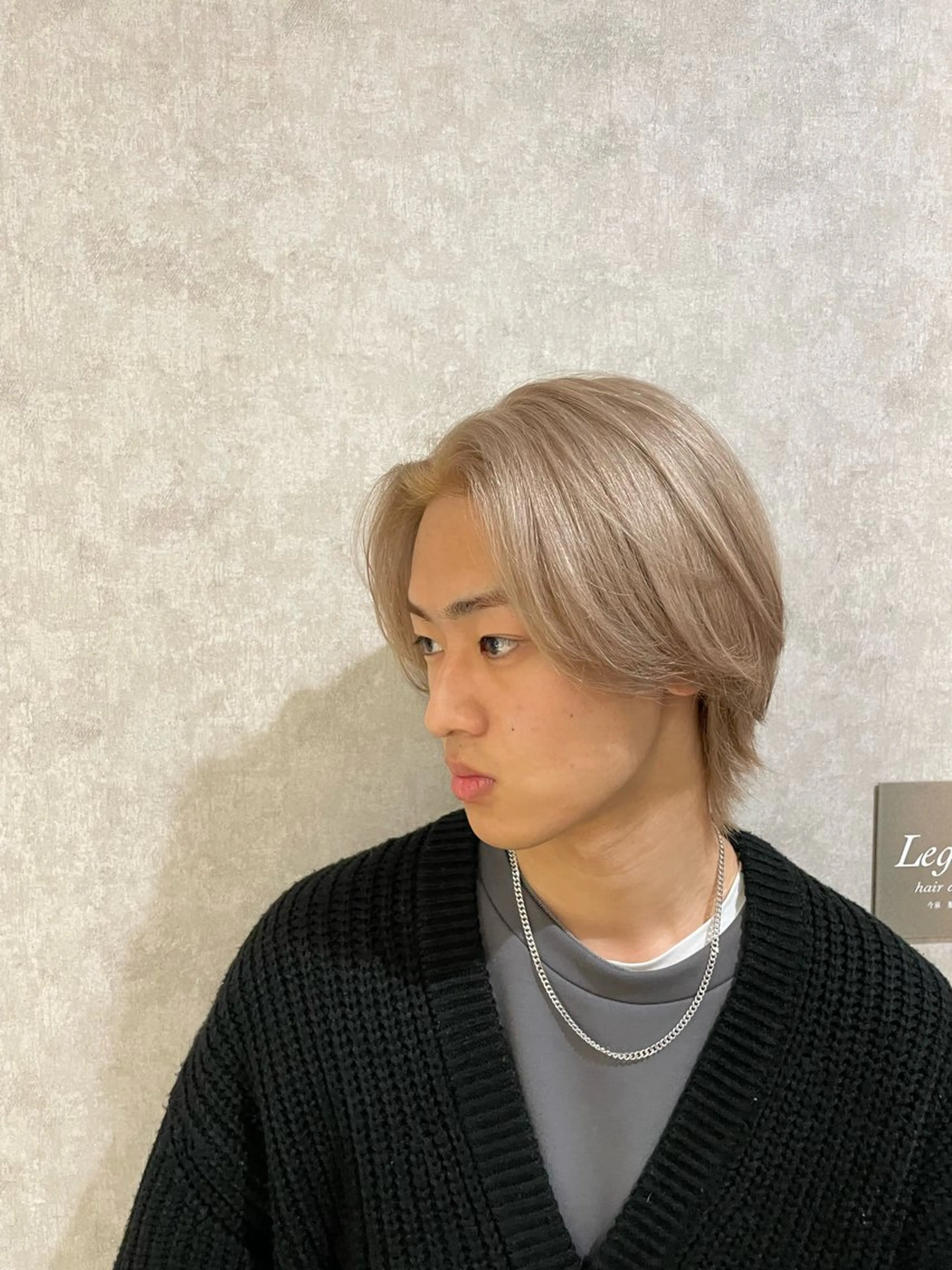 セミロング カラー バレイヤージュ ブロンド ハイライトカラー ホワイトブロンド ハイライト ヘアカラー ブリーチ特化｜メンズ 支持率◎ Takuのヘアスタイル