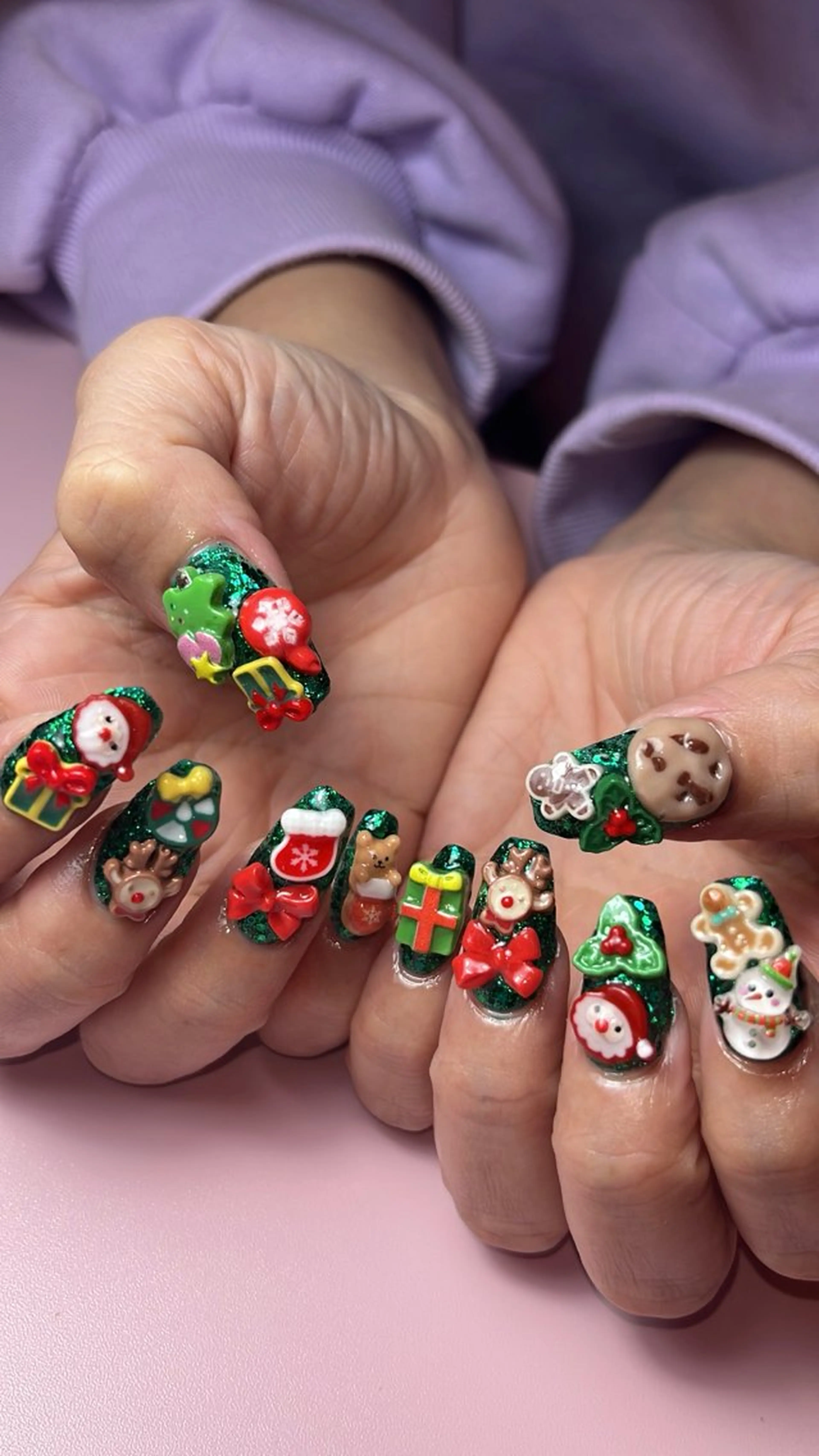 ネイル 持ち込み ハンドネイル ハンドケア ナツインフィニティ ネイルズ(なつ)のネイルデザイン