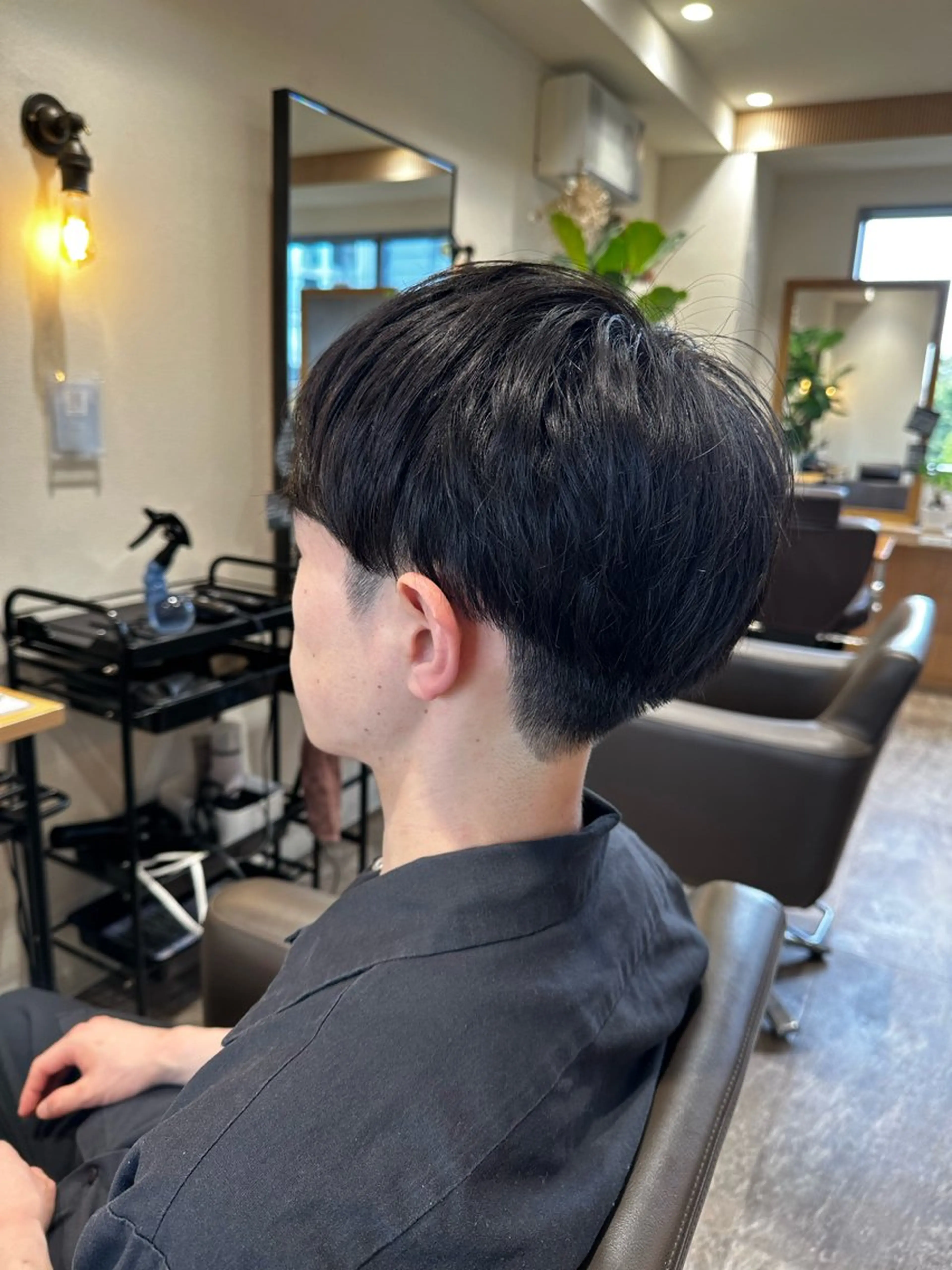 ショート メンズ センターパート ショートヘア メンズカット×眉毛 デザイナー⚘Nanaの眉毛・アイブロウイメージ