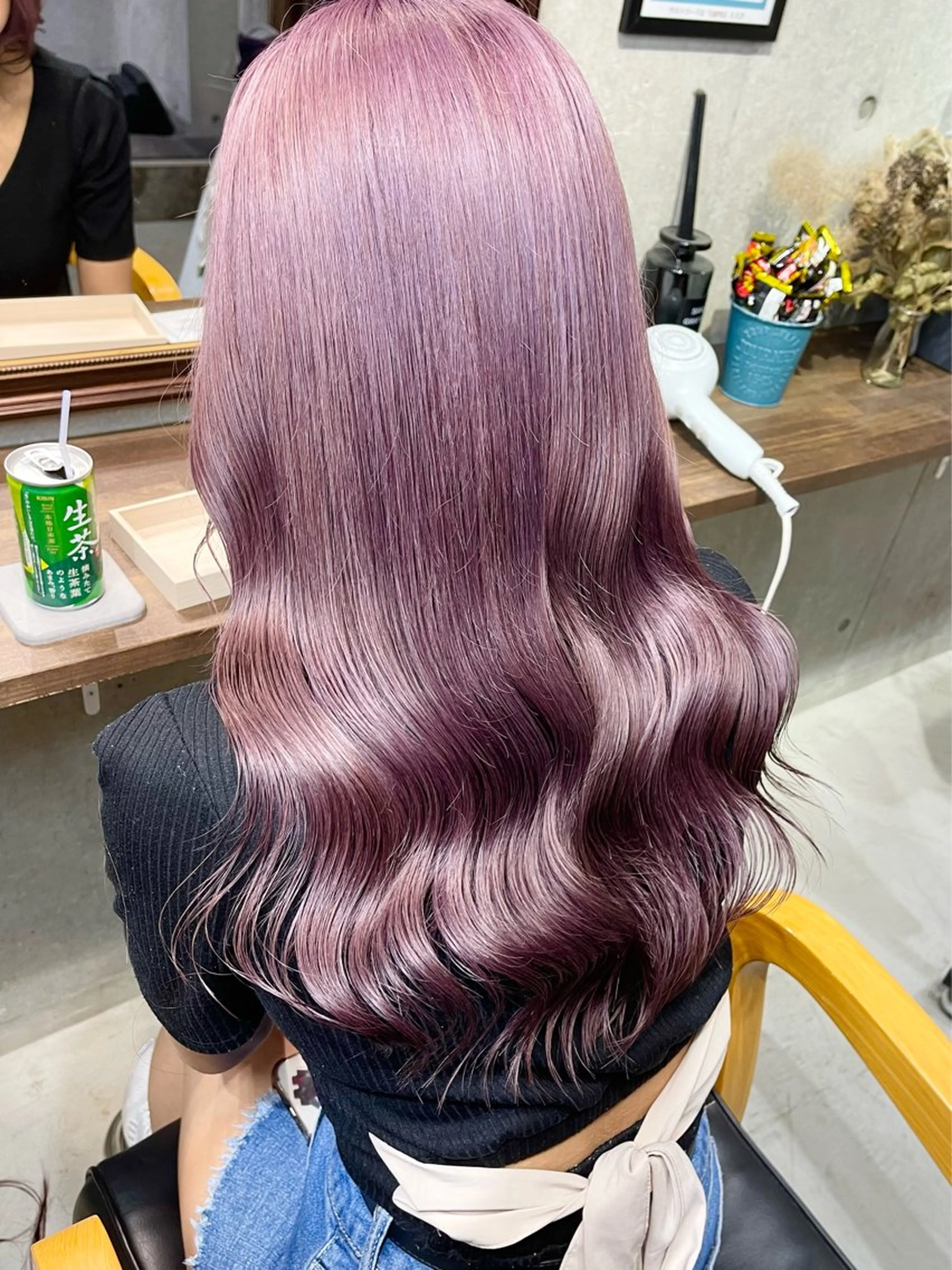 カラー ラベンダーカラー ピンクカラー ヘアカラー 名古屋のピンク好き かずくん🦩のヘアスタイル