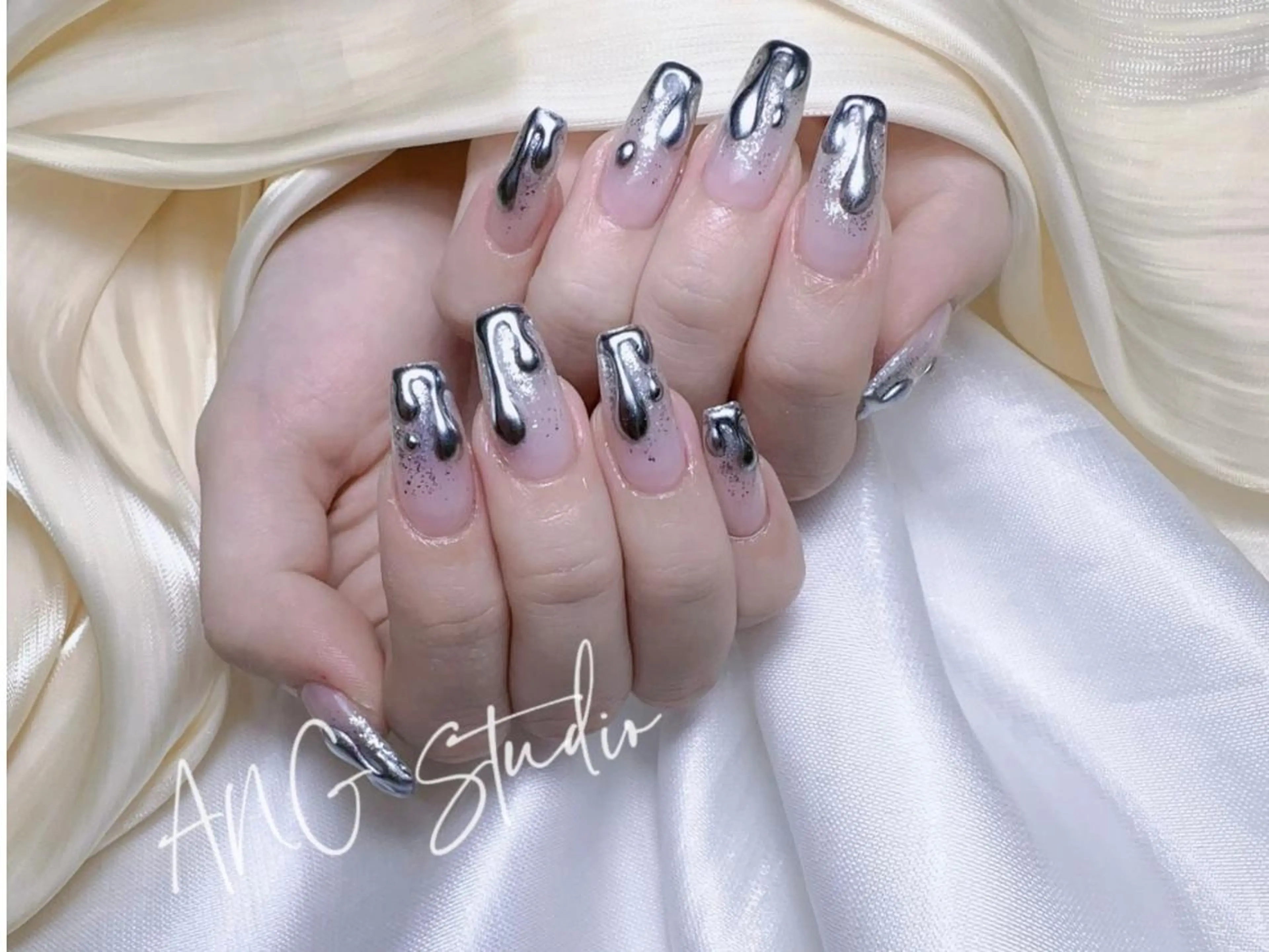 ネイル リ コのネイルデザイン