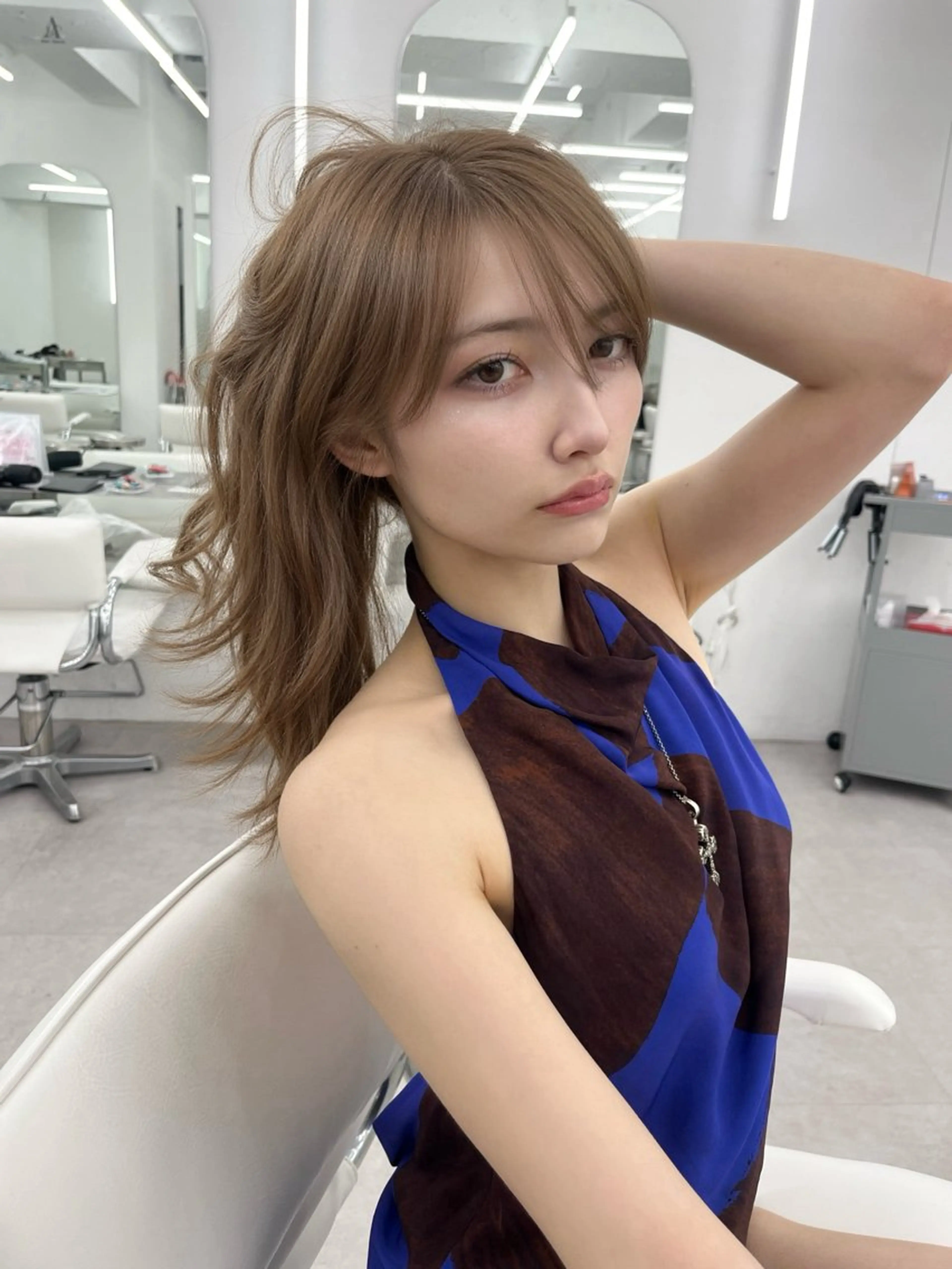 ロング カラー ベージュカラー 透明感カラー ダブルカラー オリーブベージュ ハイレイヤー 透明感カラー✨🩵 韓国ヘアkanatoのヘアスタイル