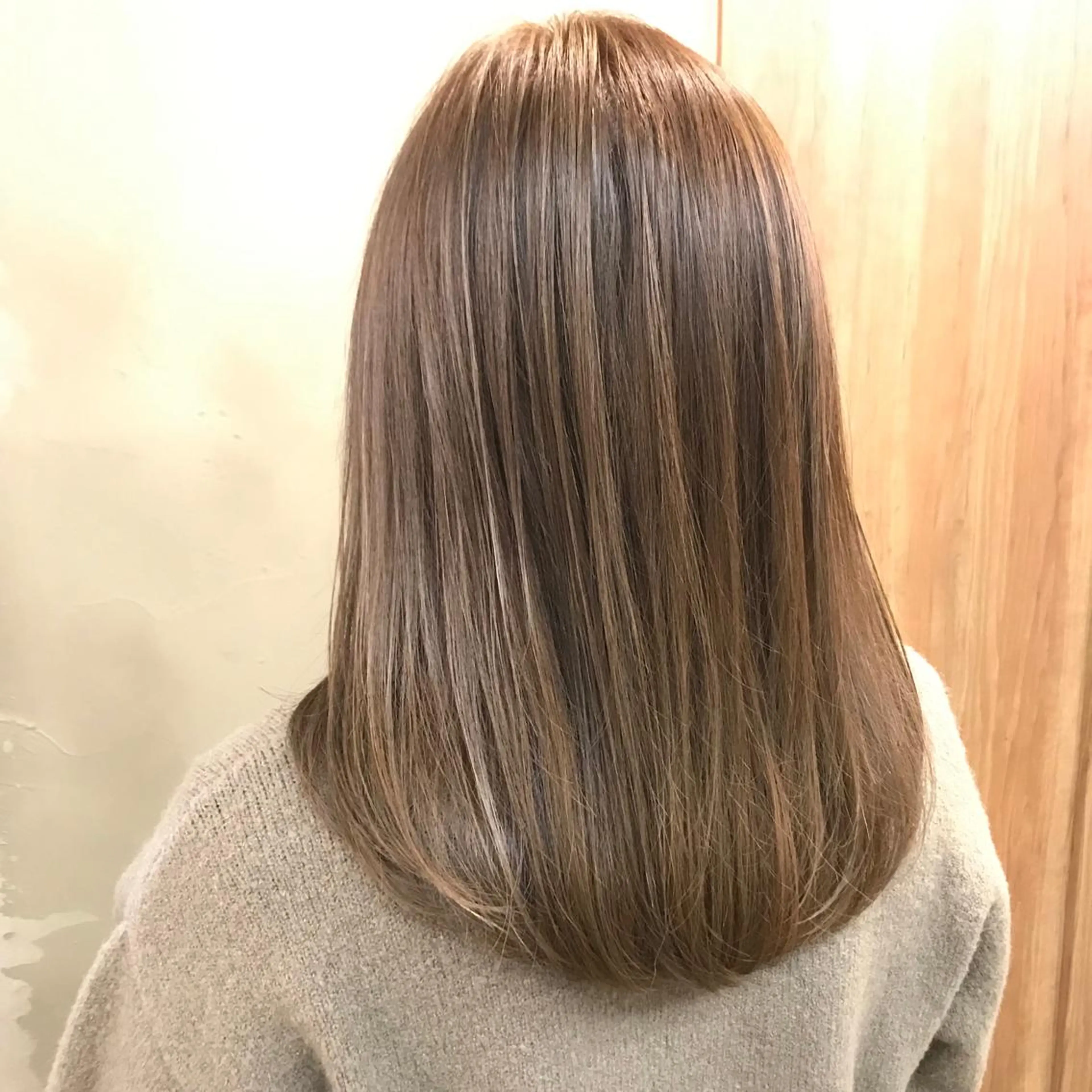 ミディアム angelica 🌸ayaka🌸のヘアスタイル