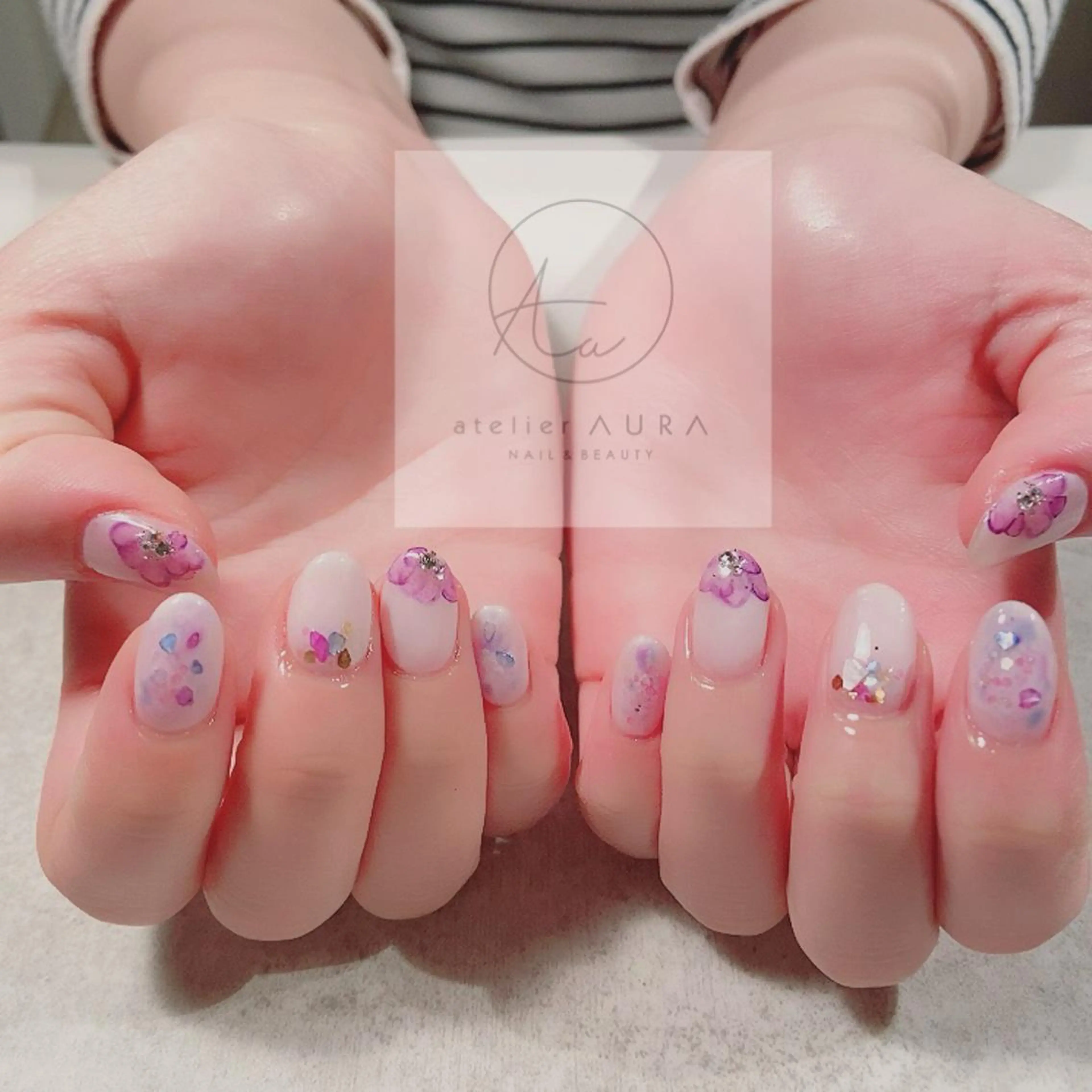 ネイル atelier AURA ｱﾄﾘｴ ｱｳﾗ所属・atelier AURAのネイルデザイン