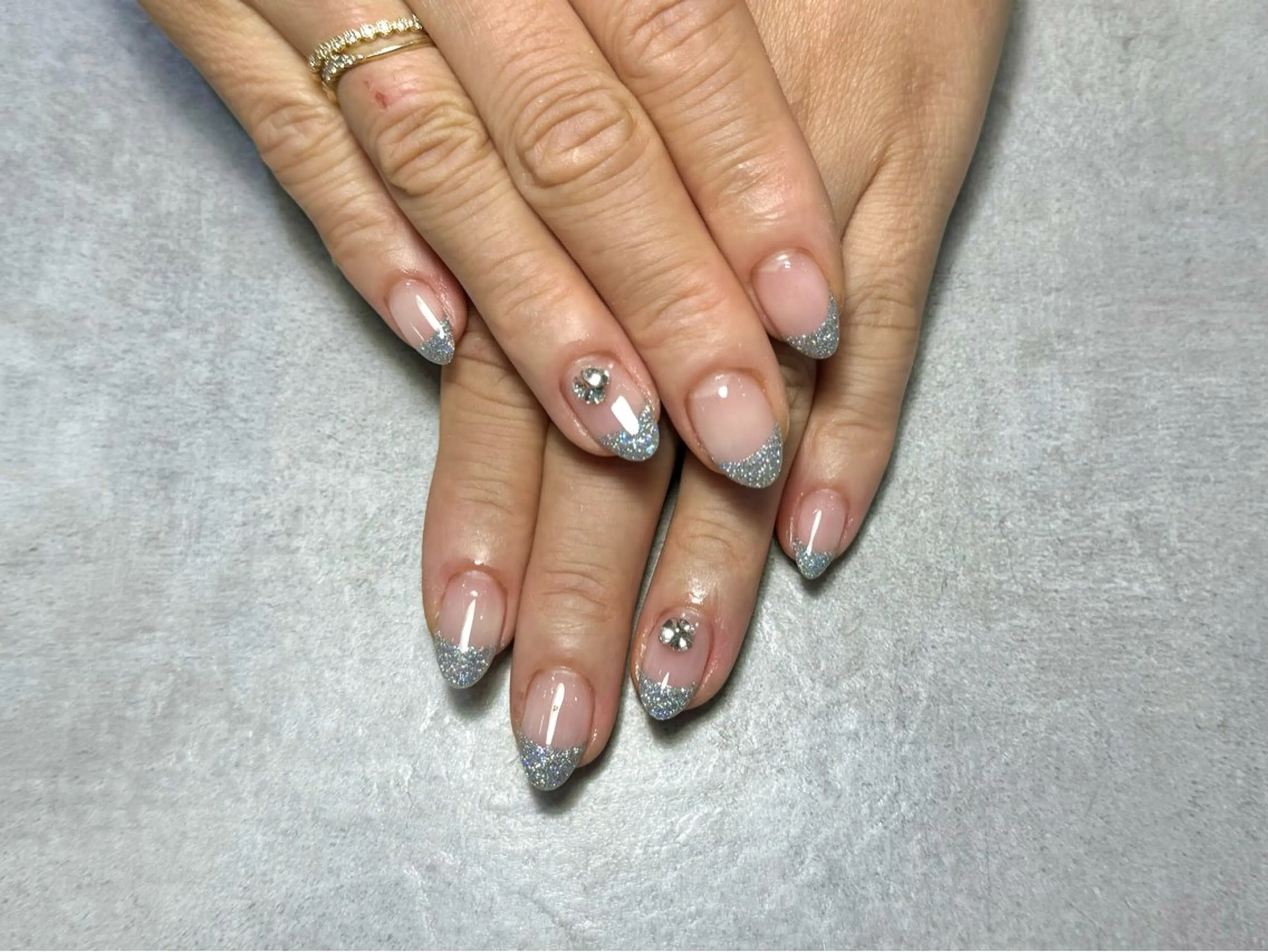 ネイル ストーンネイル MERKABA／ 坂本のネイルデザイン