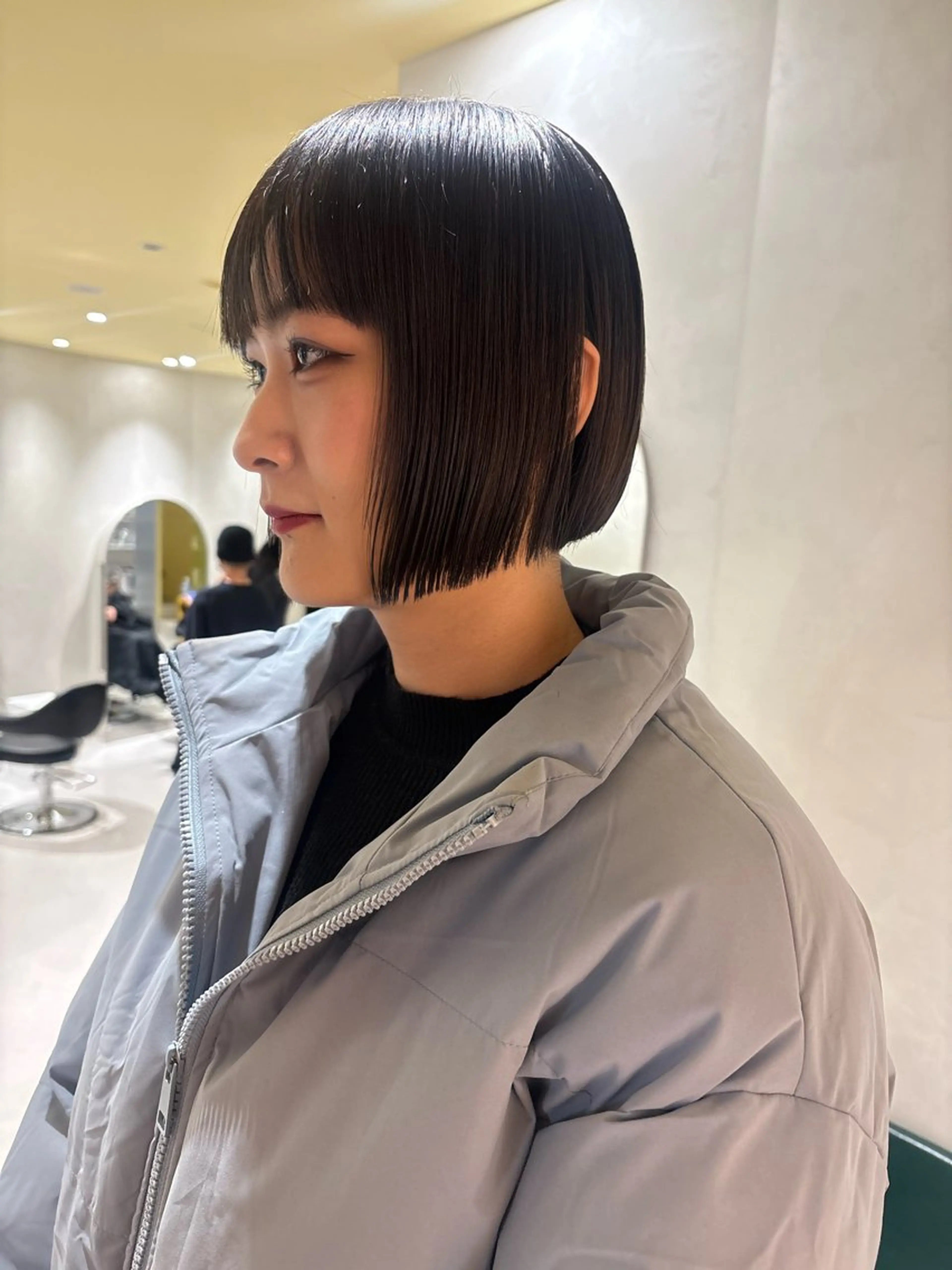 ショート mio／ 大阪美容室のヘアスタイル