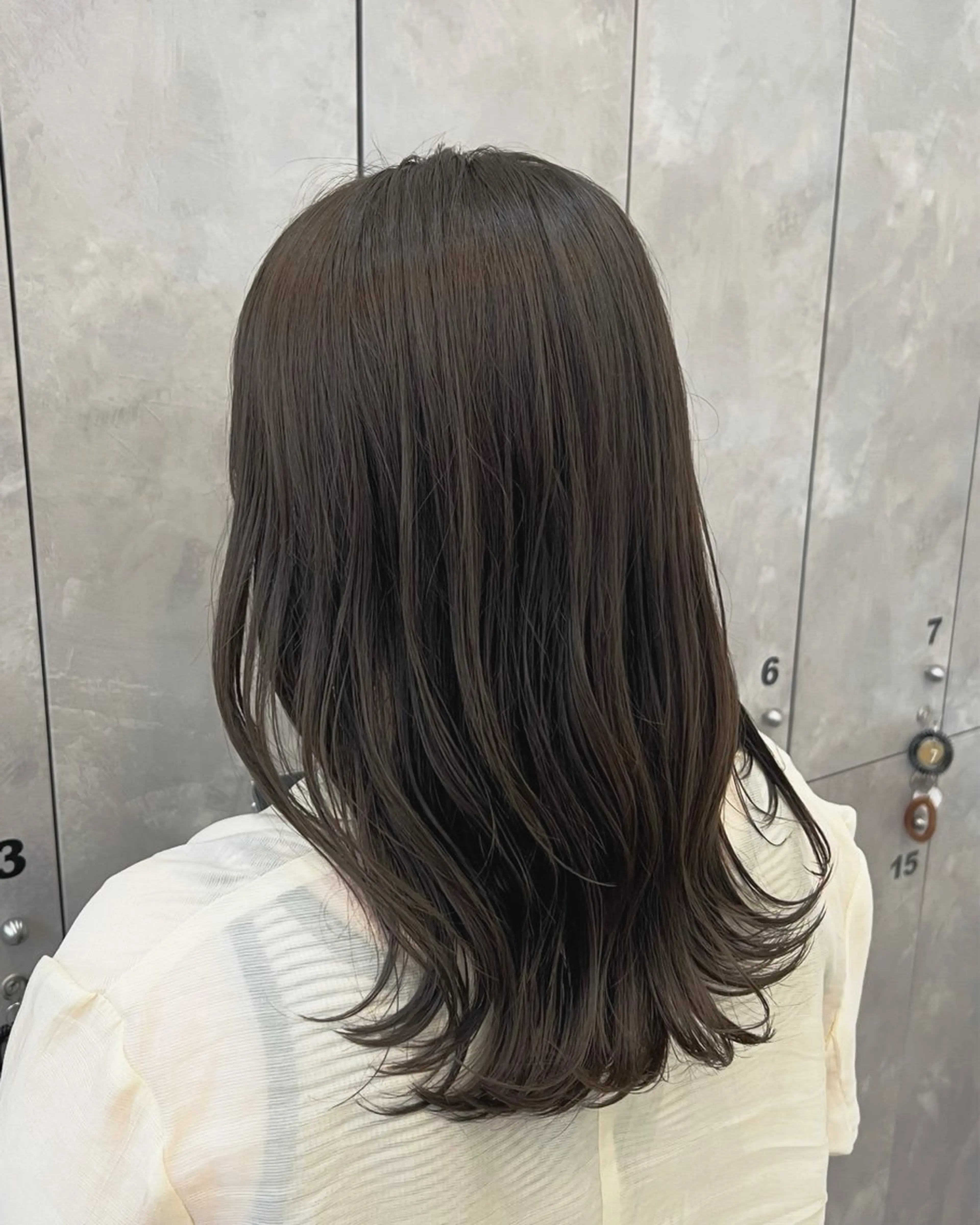 ミディアム カラー アッシュ 透明感カラー カット ヘアカラー トリートメント ✨NOMAD印西✨ 黒川勇輝のヘアスタイル