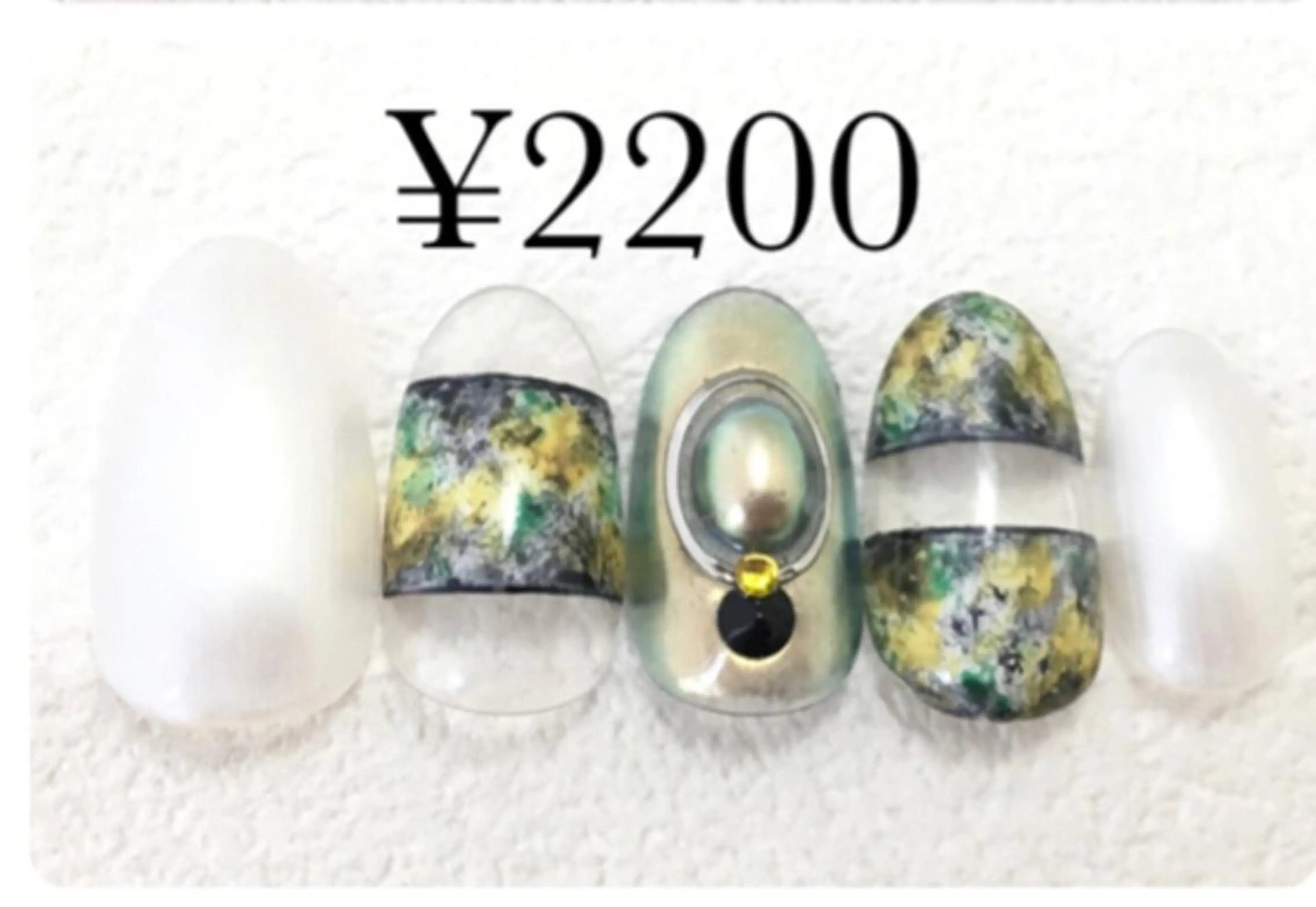 ネイル 株式会社JUEGO .○°のネイルデザイン