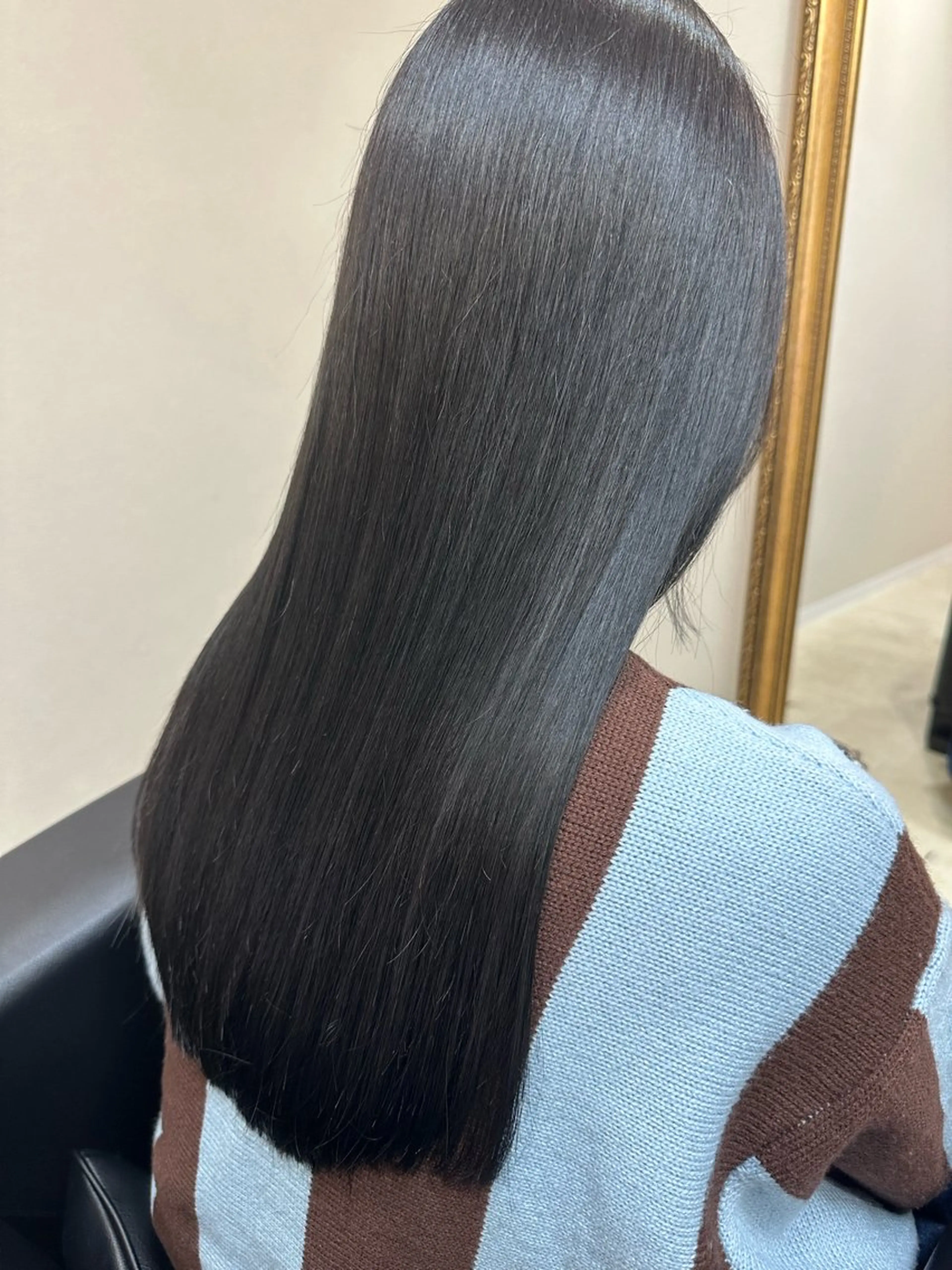 ロング カラー 中原 澪のヘアスタイル