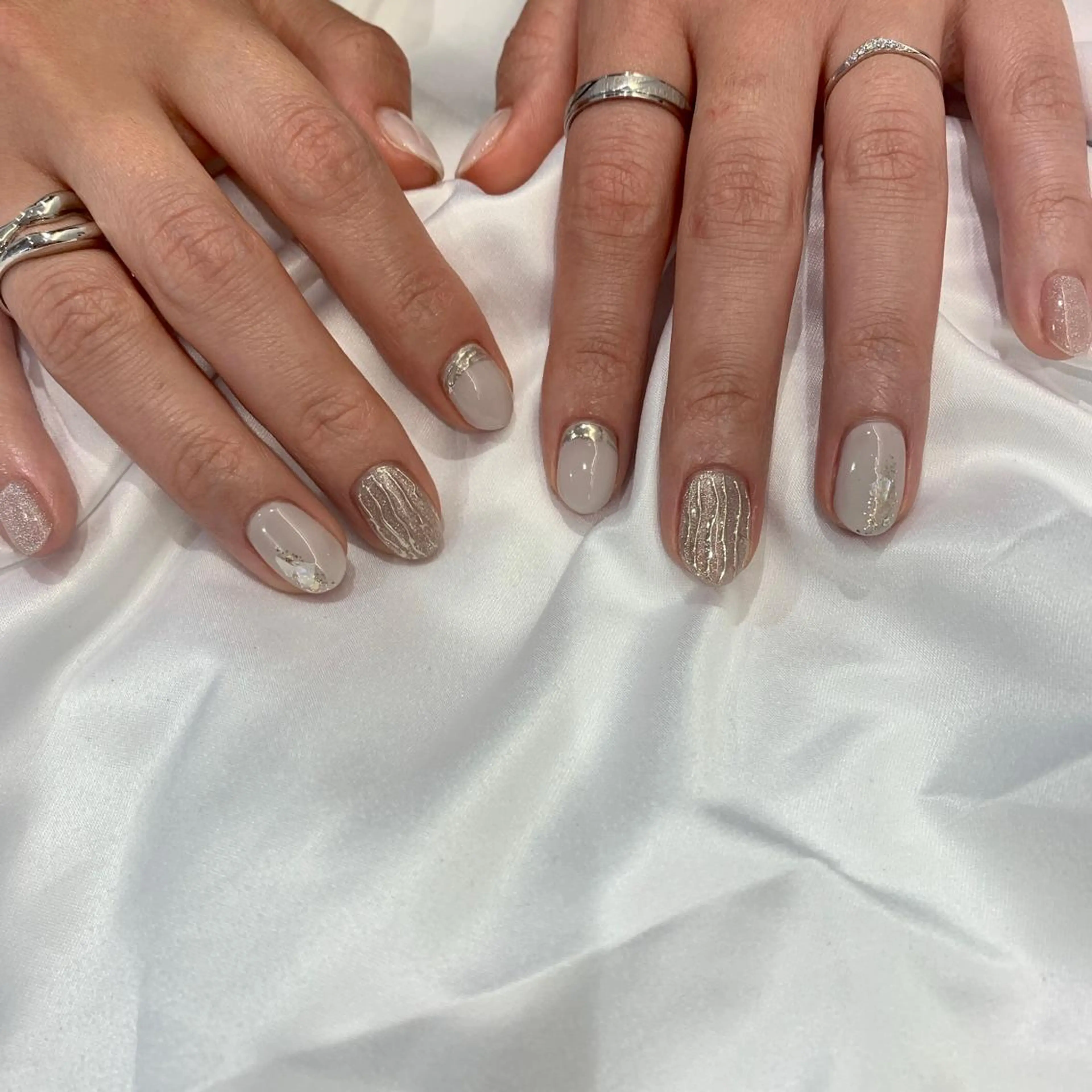 ネイル ニュアンスネイル ハンドネイル tote. airiのネイルデザイン