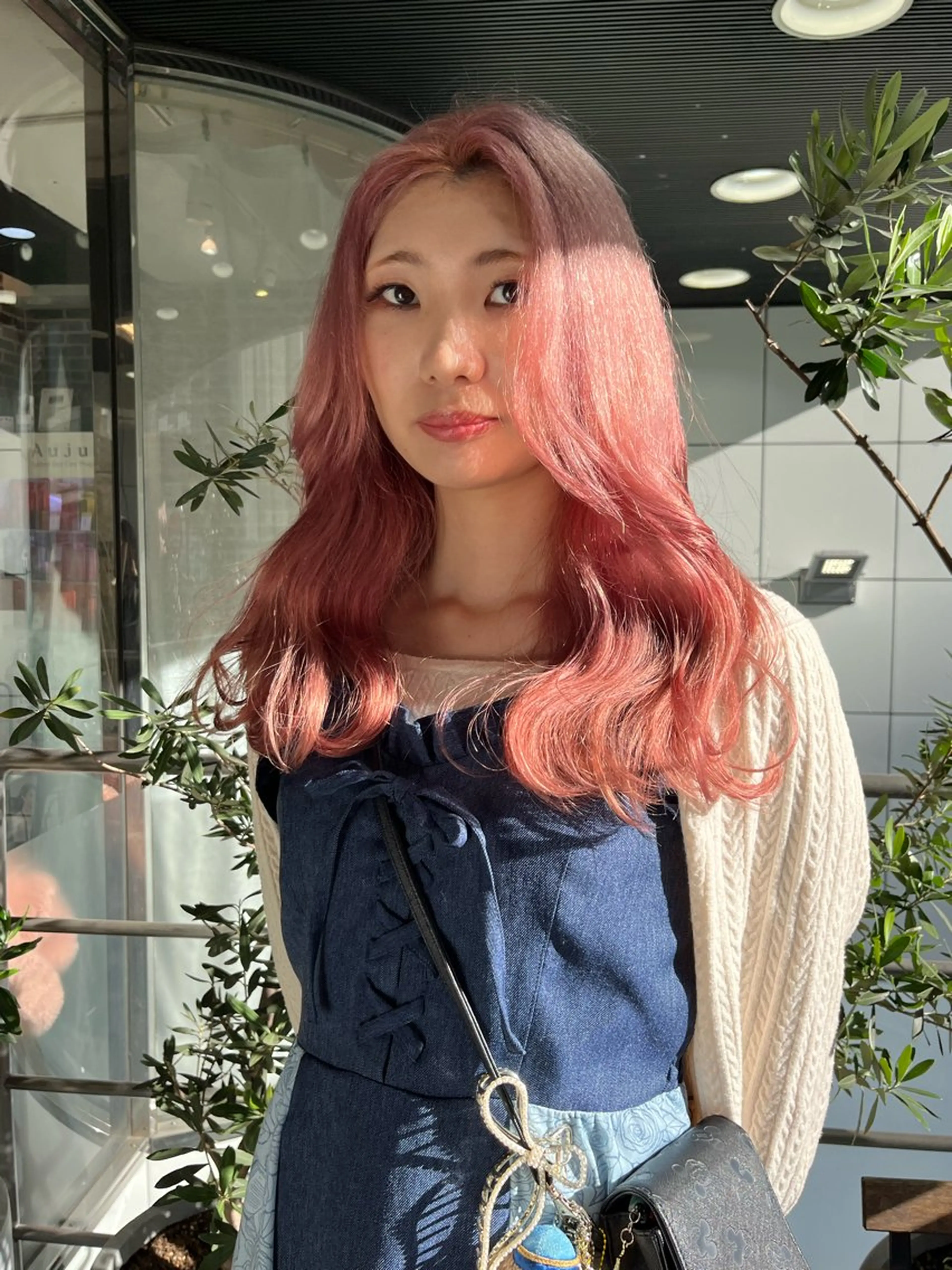 セミロング カラー ブリーチ ケアブリーチ ダブルカラー ハイトーンカラー インナーカラー Rei/ 縮毛矯正/ ハイライトカラー募集のヘアスタイル