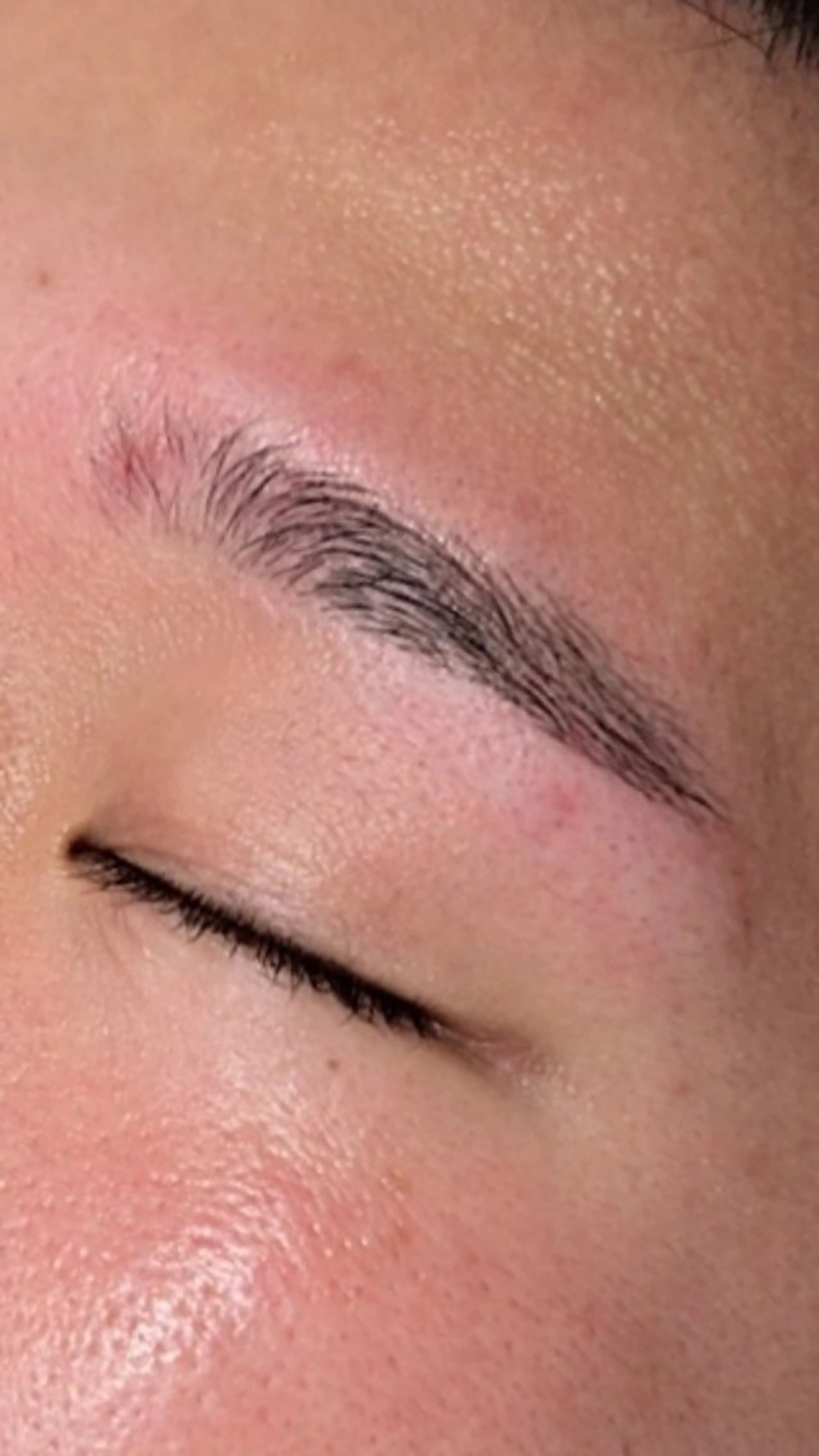 アイブロウ メンズ lala eyelash 三田/田町店所属・lala 三田/田町AOIの眉毛・アイブロウイメージ