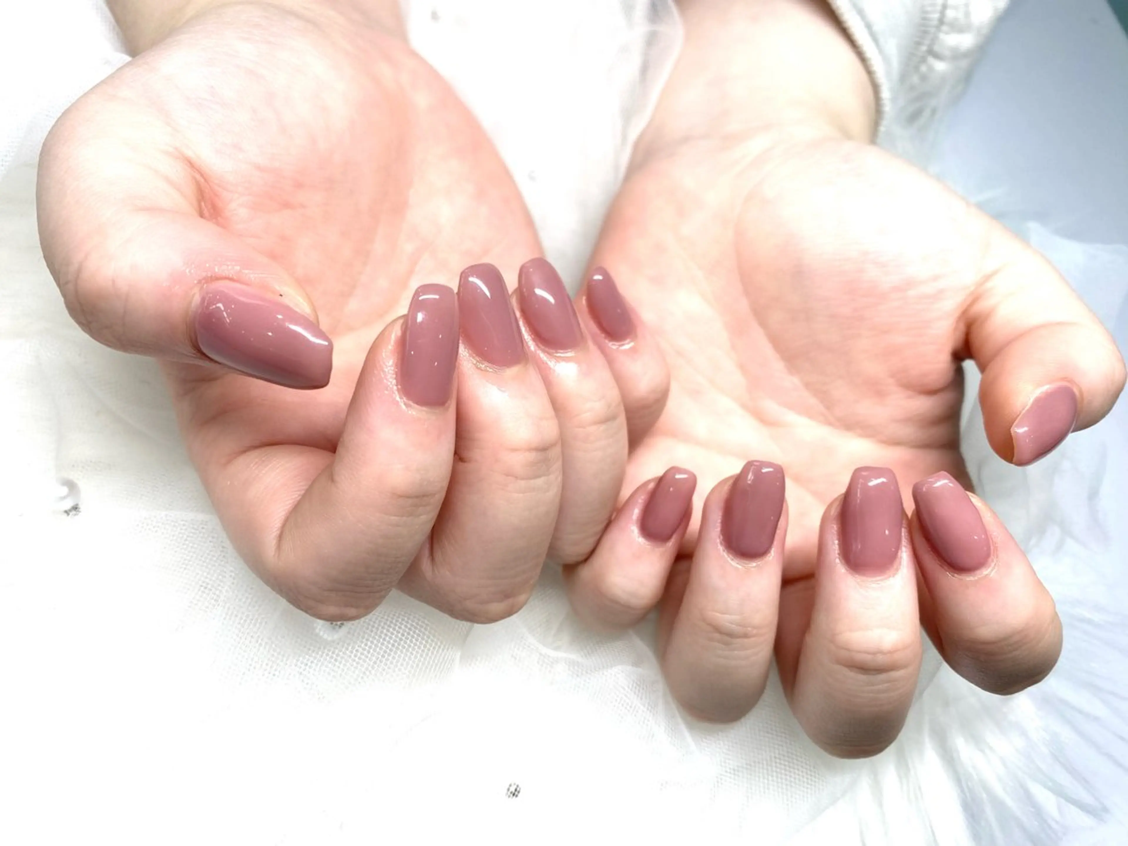 ハンドネイル【オフあり】ワンカラーorラメの写真