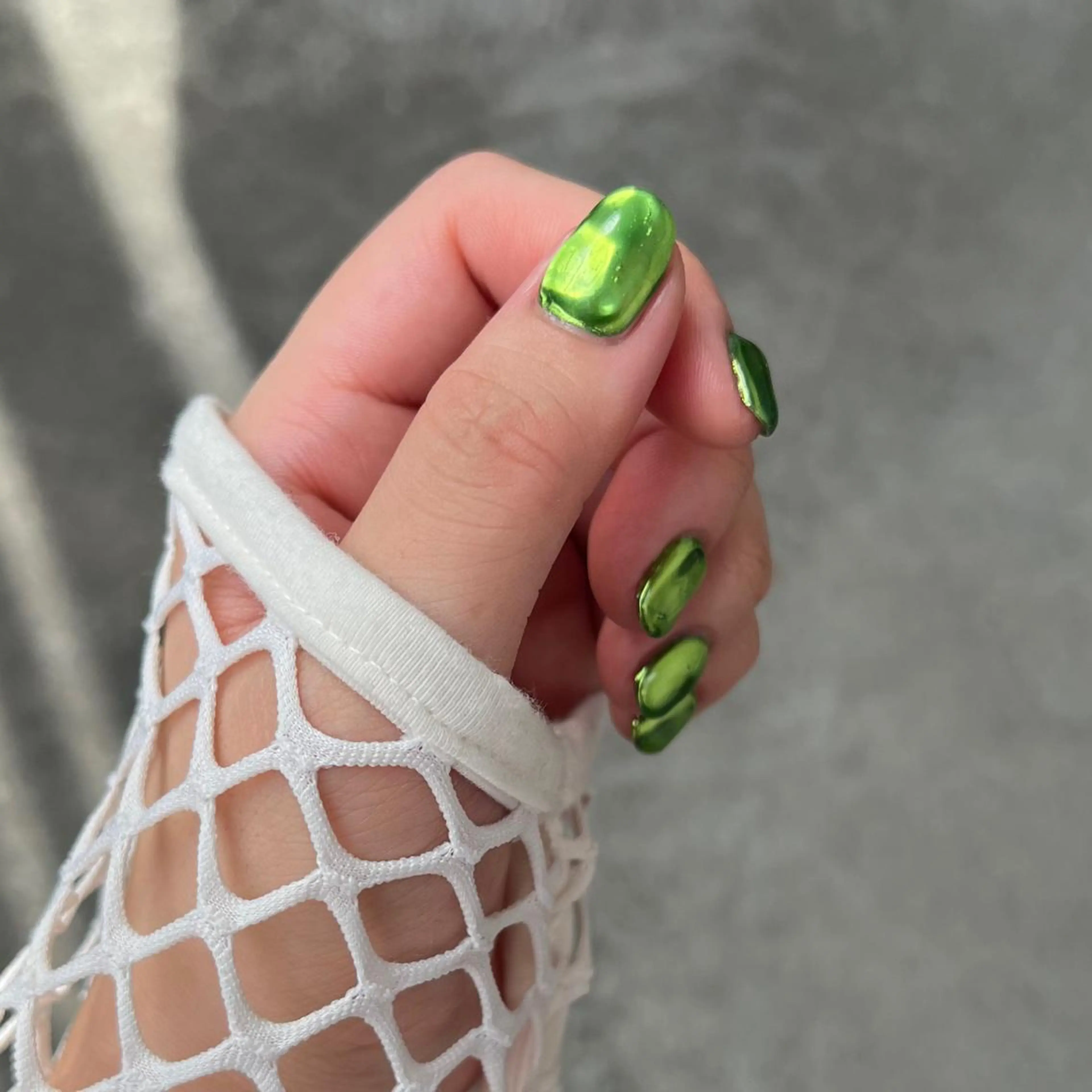 ネイル アートネイル 氷ネイル・うるうるネイル ミラーネイル Nico所属・Nico🌛 Karenのネイルデザイン