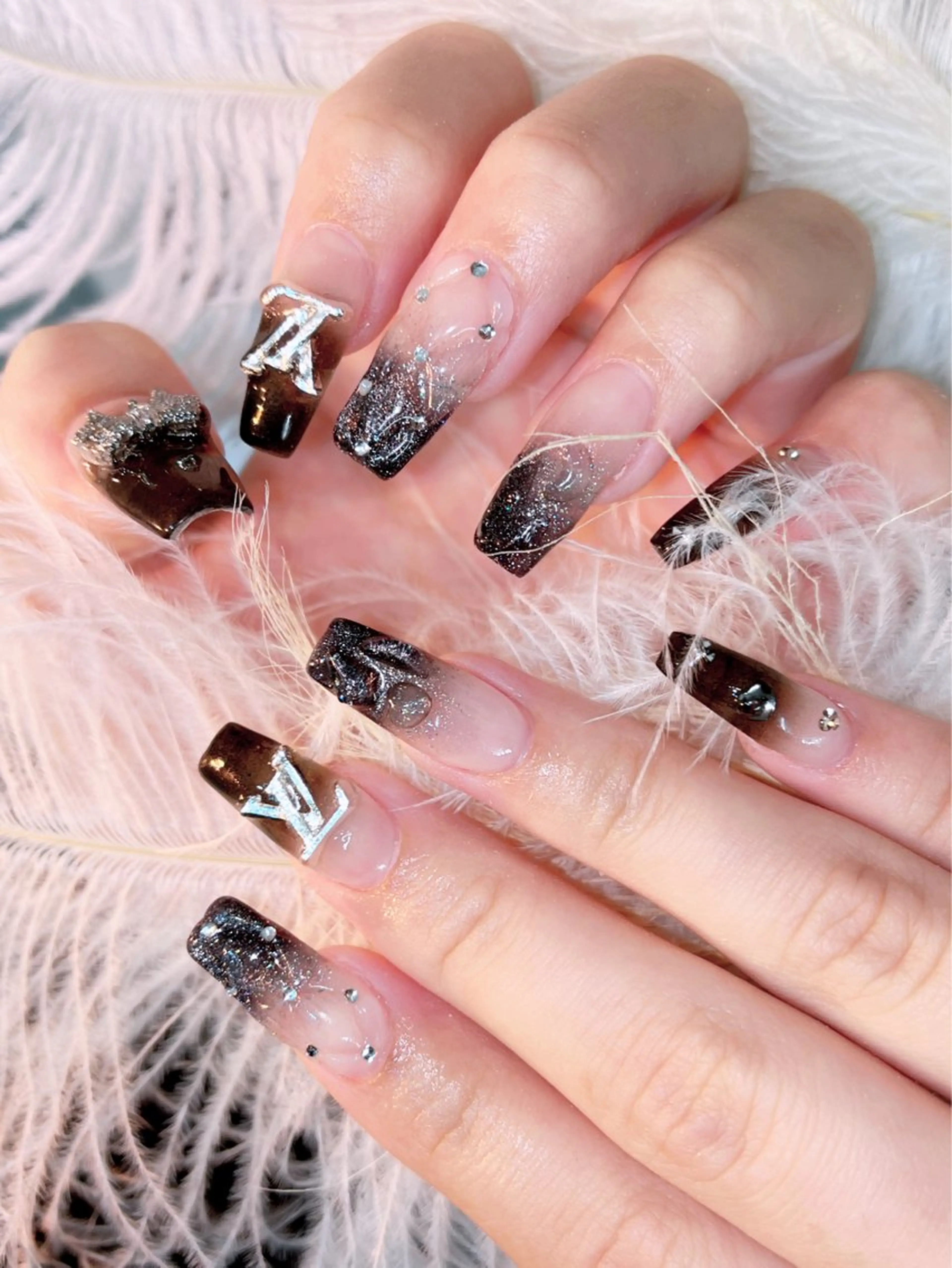 ネイル Glow Nail スカルプ専門店のネイルデザイン