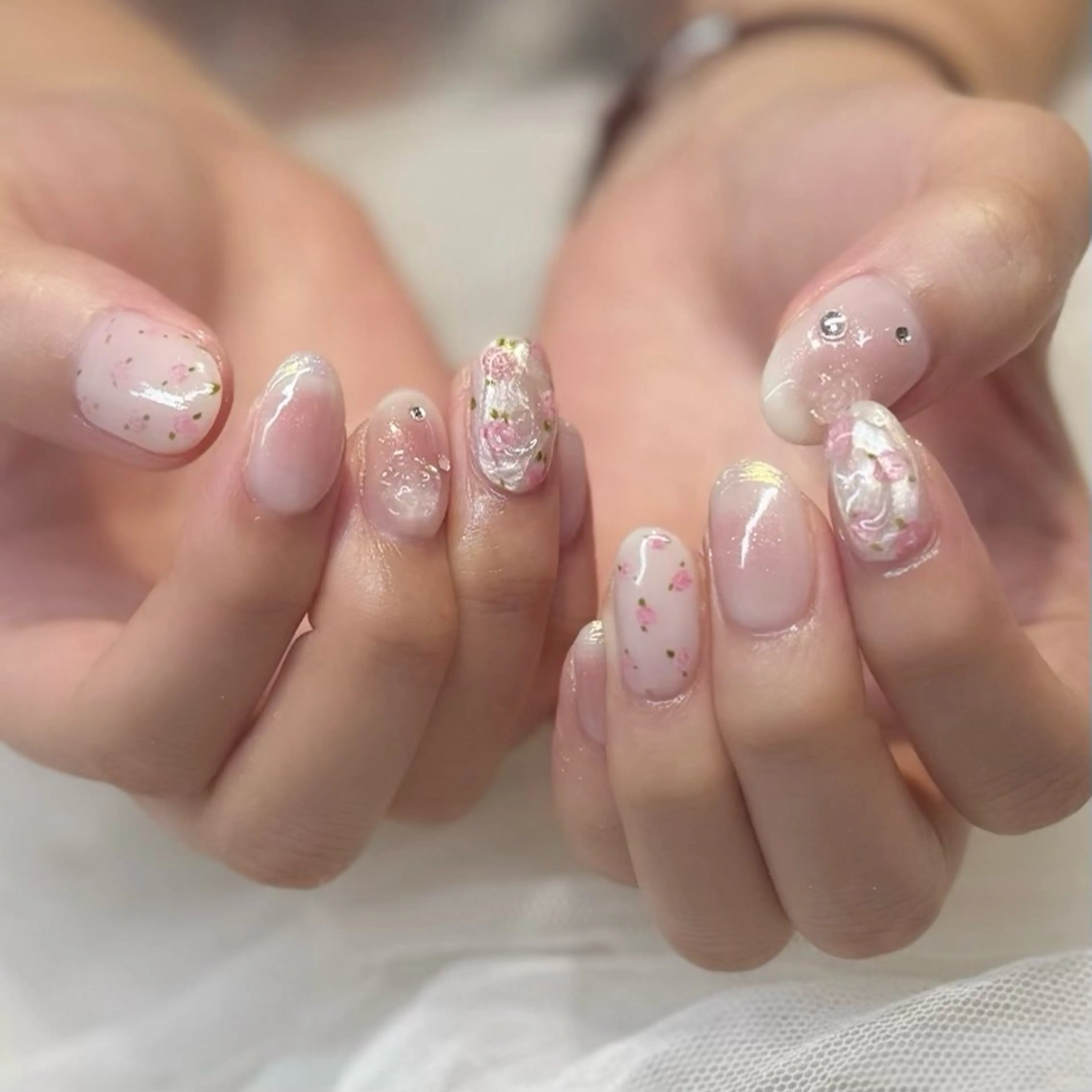 ネイル ハンドネイル 新井 ひなののネイルデザイン