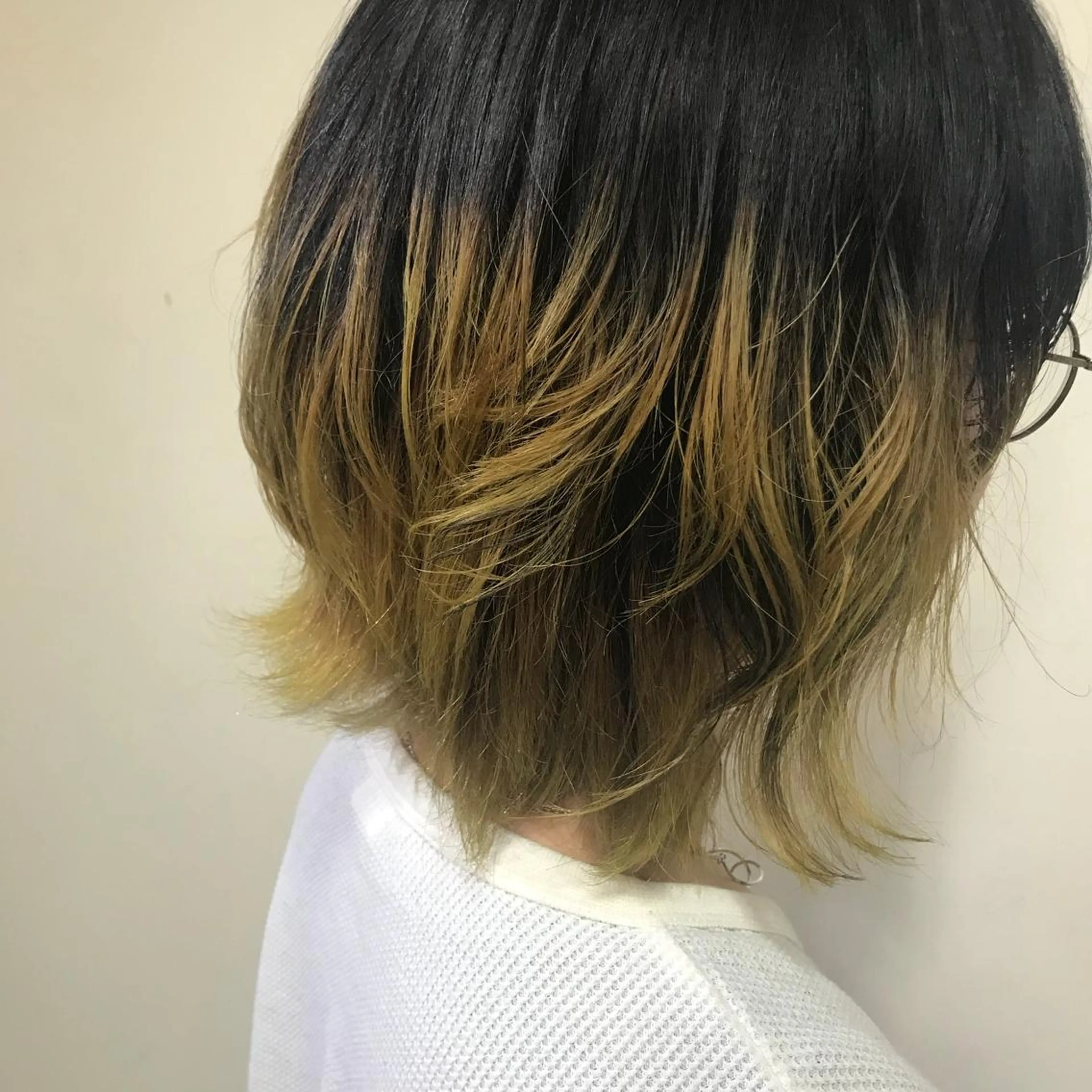 ショート カラー ヘアアレンジ AOI✩⡱ y2kネイルのネイルデザイン