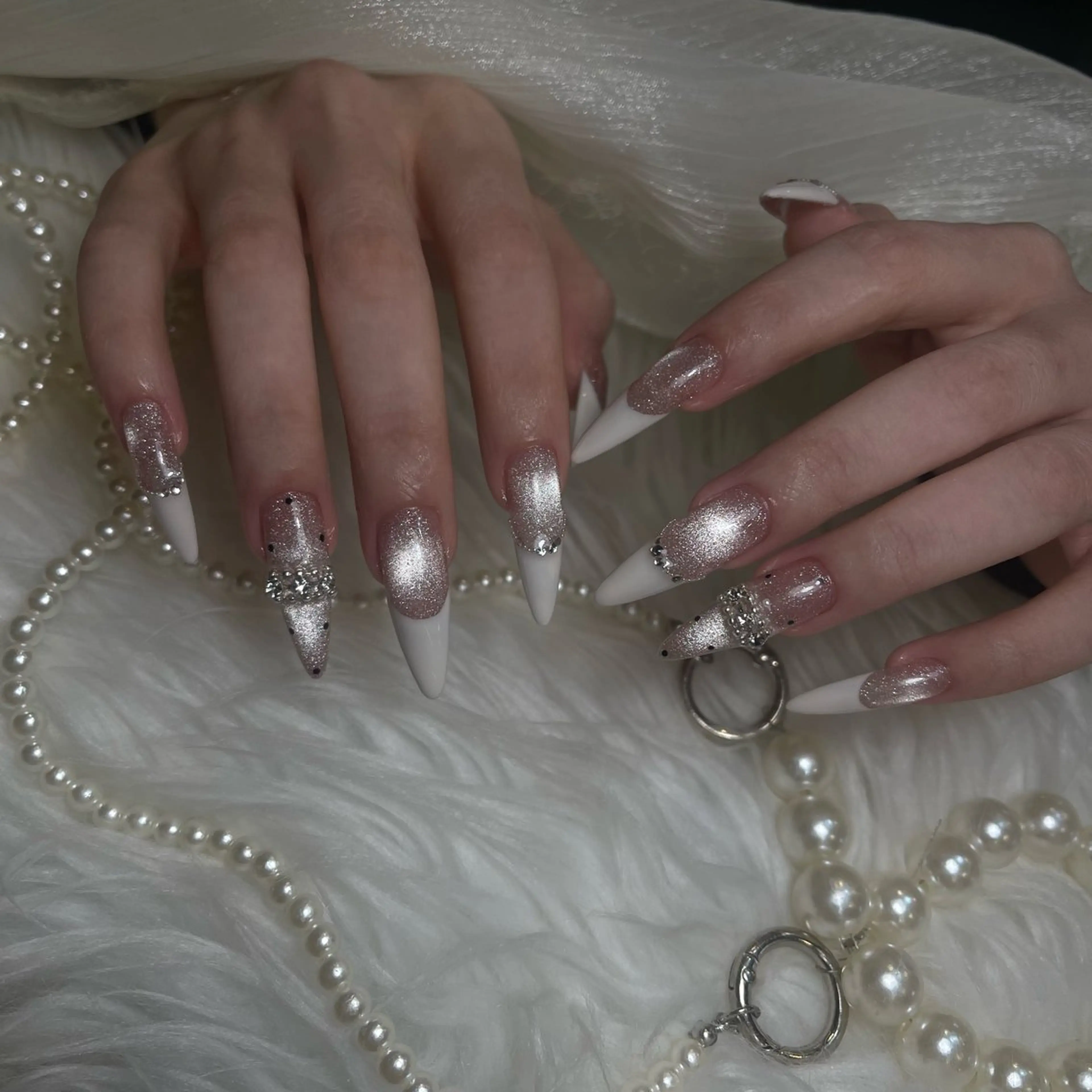 ミディアム ハンドネイル Chiin Nailのネイルデザイン