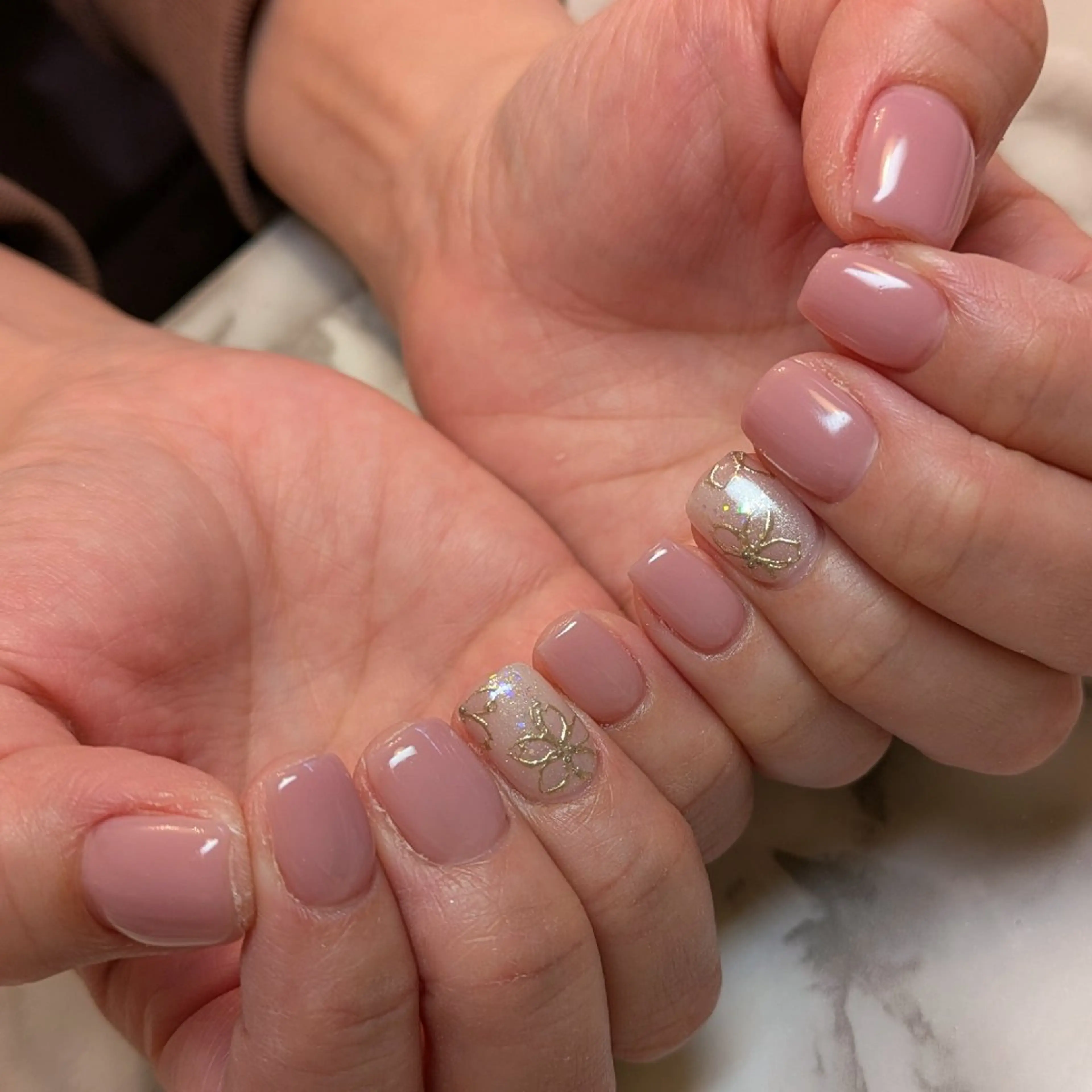 ネイル ジェヌインネイル 河内のネイルデザイン