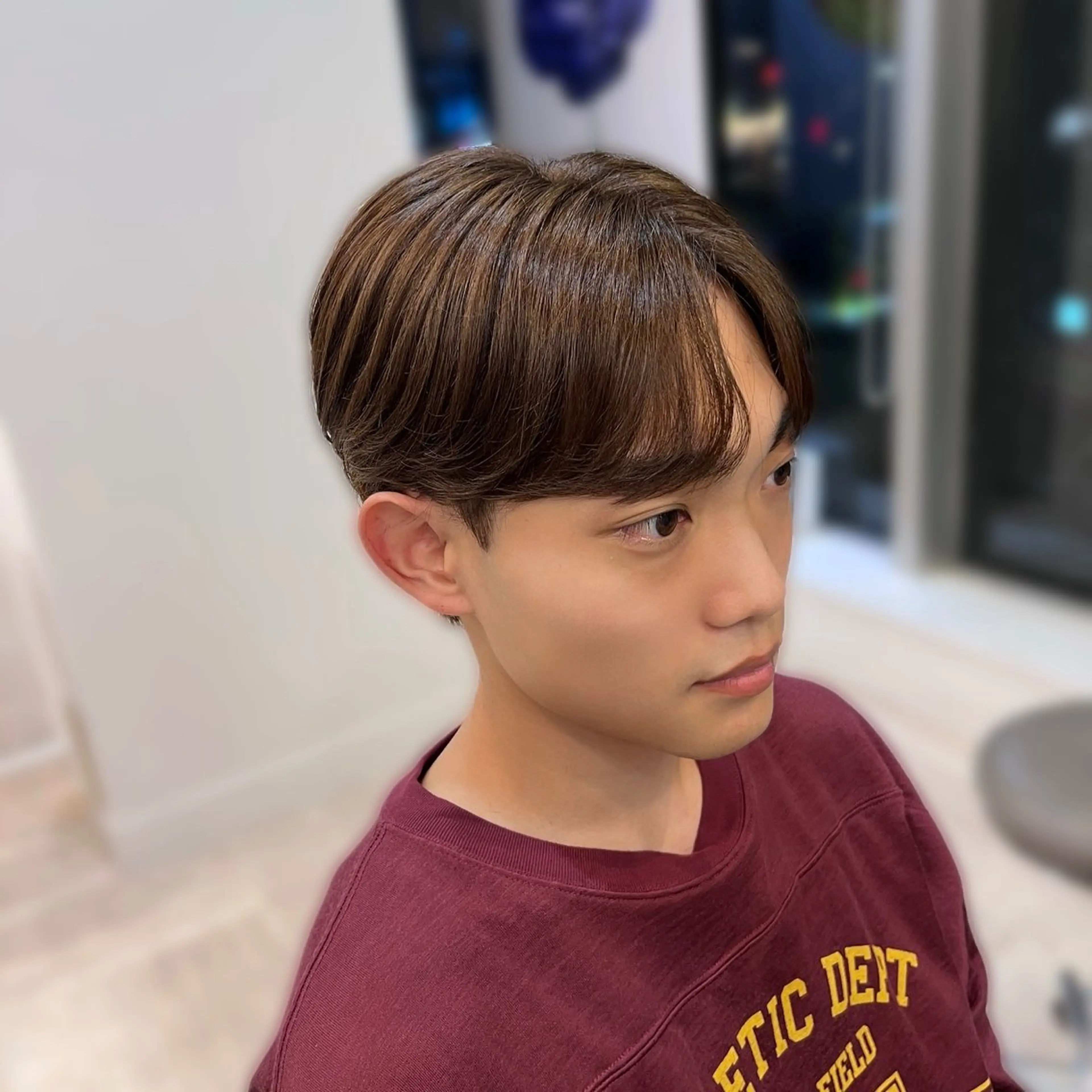 カラー メンズ センターパート ブラウンカラー 透明感カラー オリーブブラウン カット ヘアカラー 💠つたふうか/ 韓国/メンズヘア💠のヘアスタイル